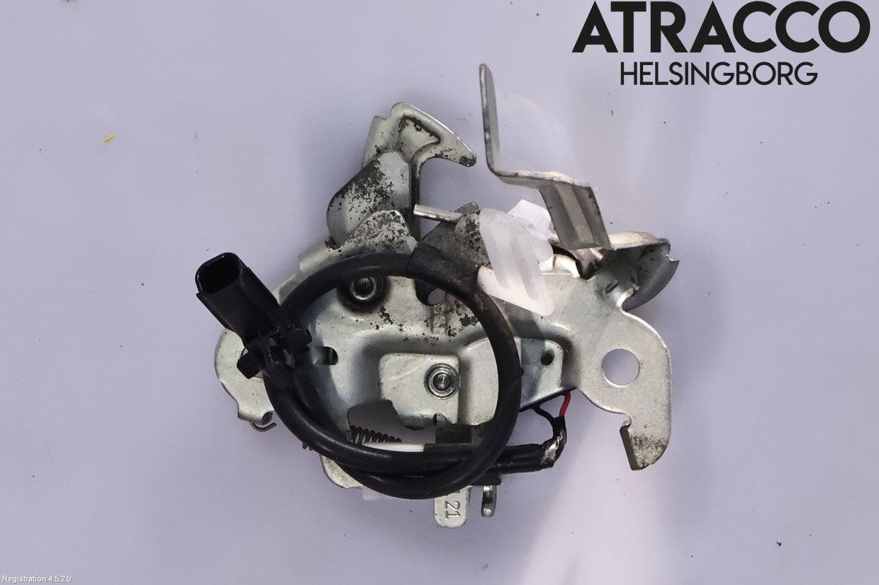 Toyota AYGO 15-21 Huvlås