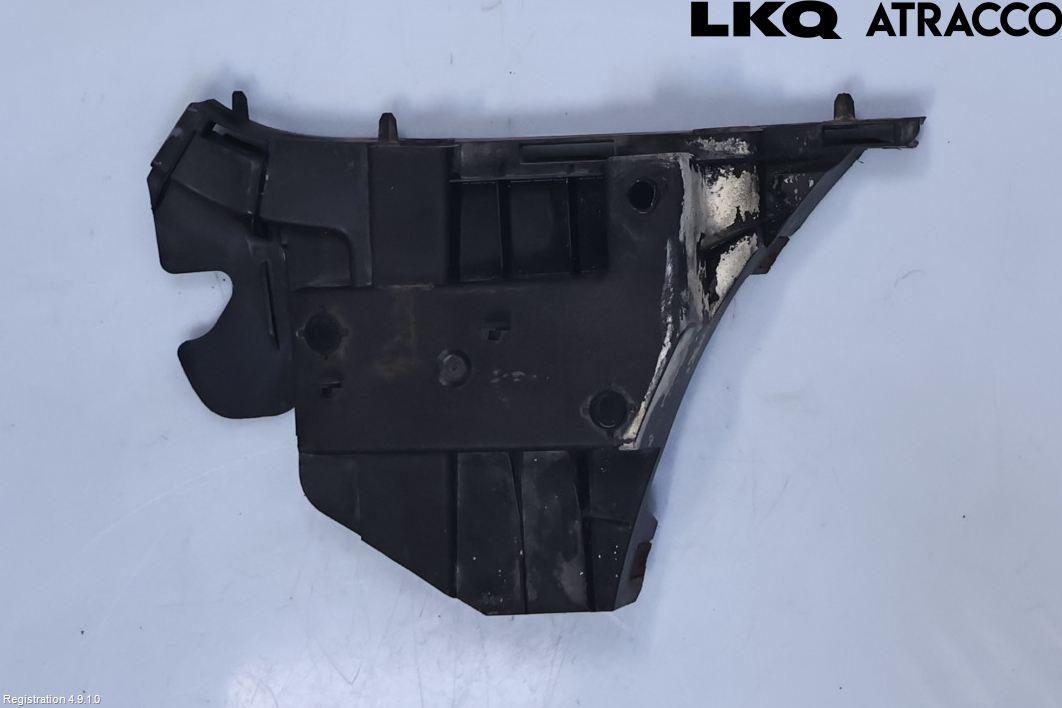 Volvo V70 08-13 Stötfångarfäste Fram Hö