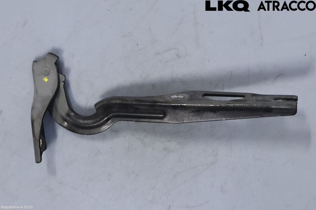 Volkswagen VW GOLF SPORTSVAN 15-20 Huvgångjärn