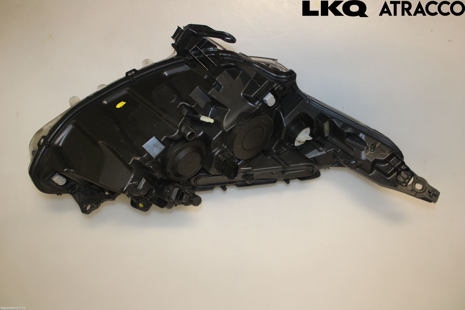Peugeot PEUGOT 208 16-19 Strålkastare Vänster