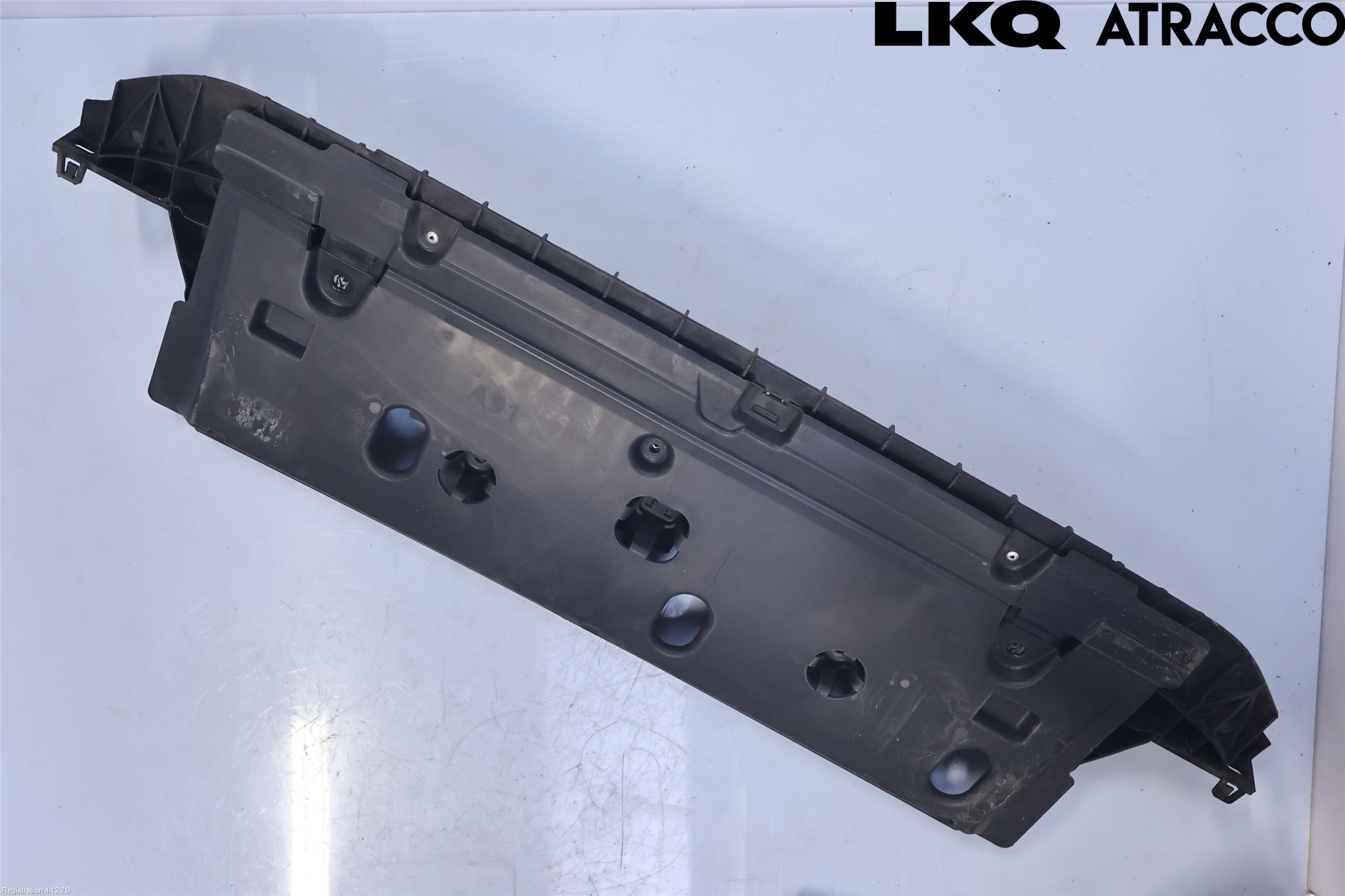 Peugeot PEUGOT 208 16-19 Hasplåt Plåt-Plast