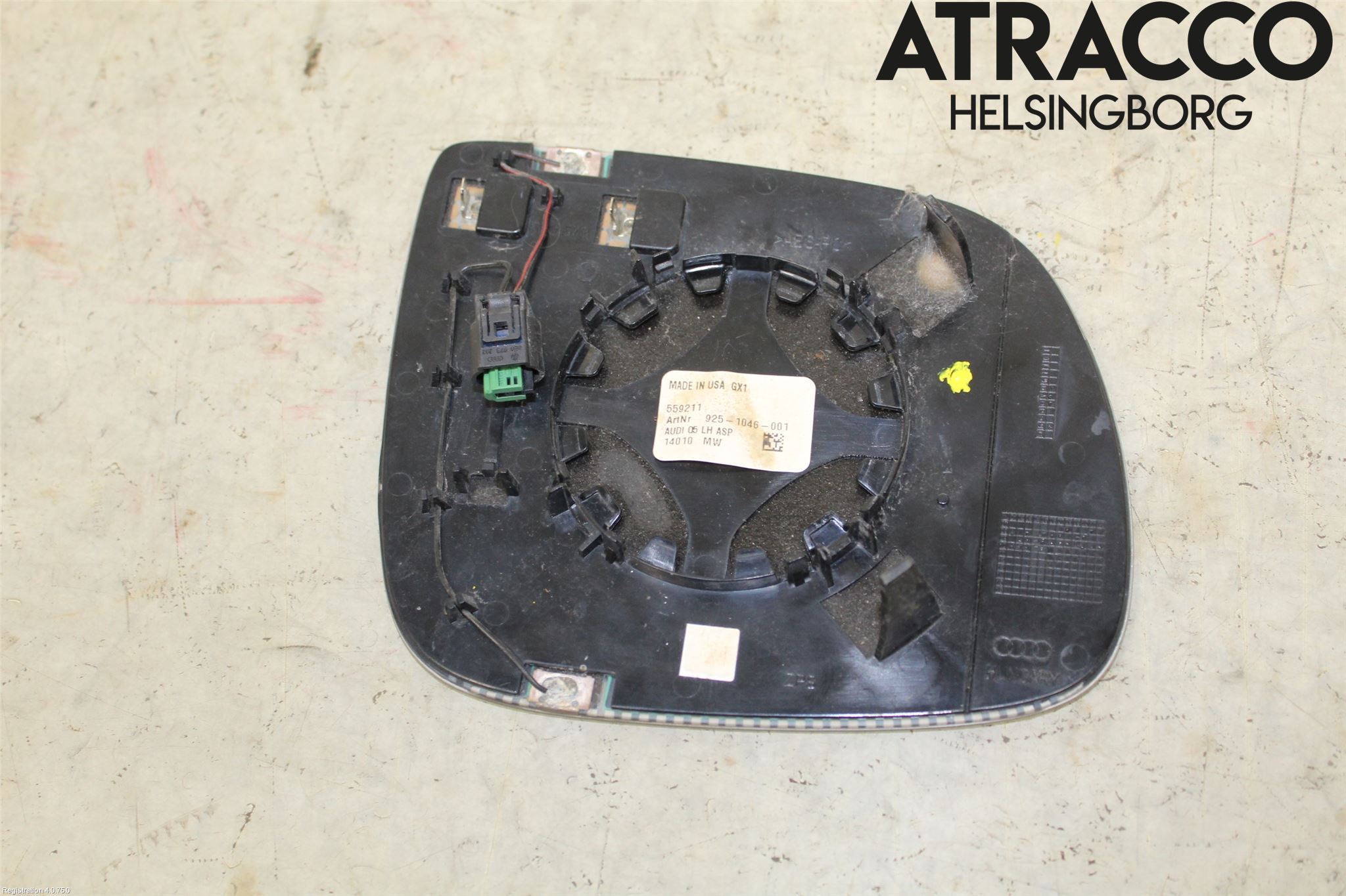 Audi Q7/SQ7 Spegelglas Vä