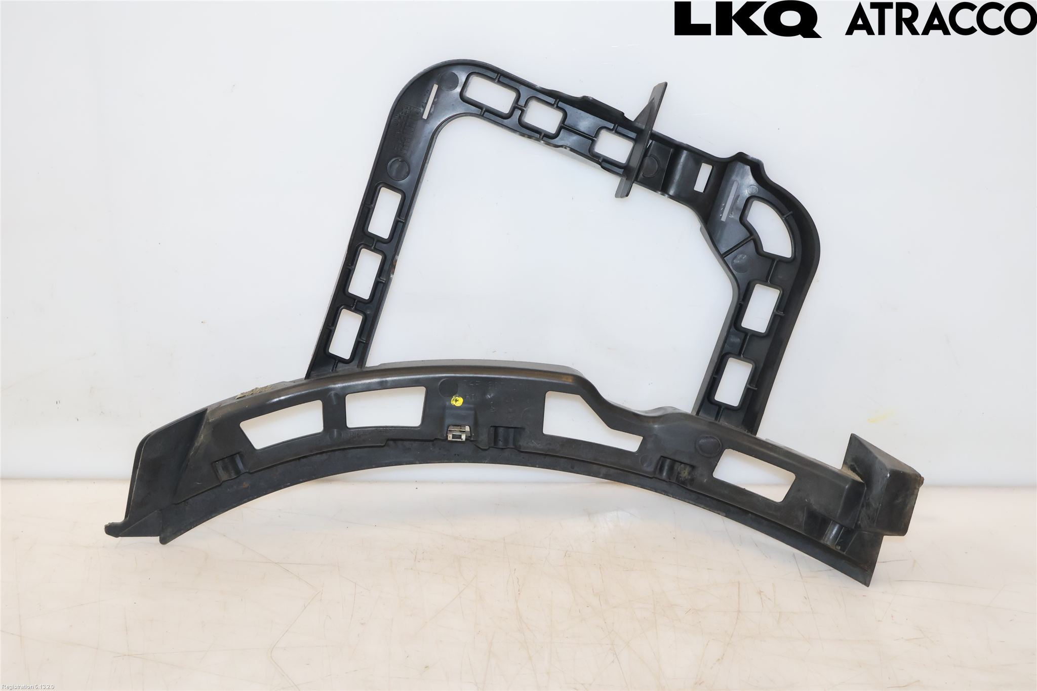 Volkswagen VW PASSAT 11-14 Stötfångardel Bak Hö