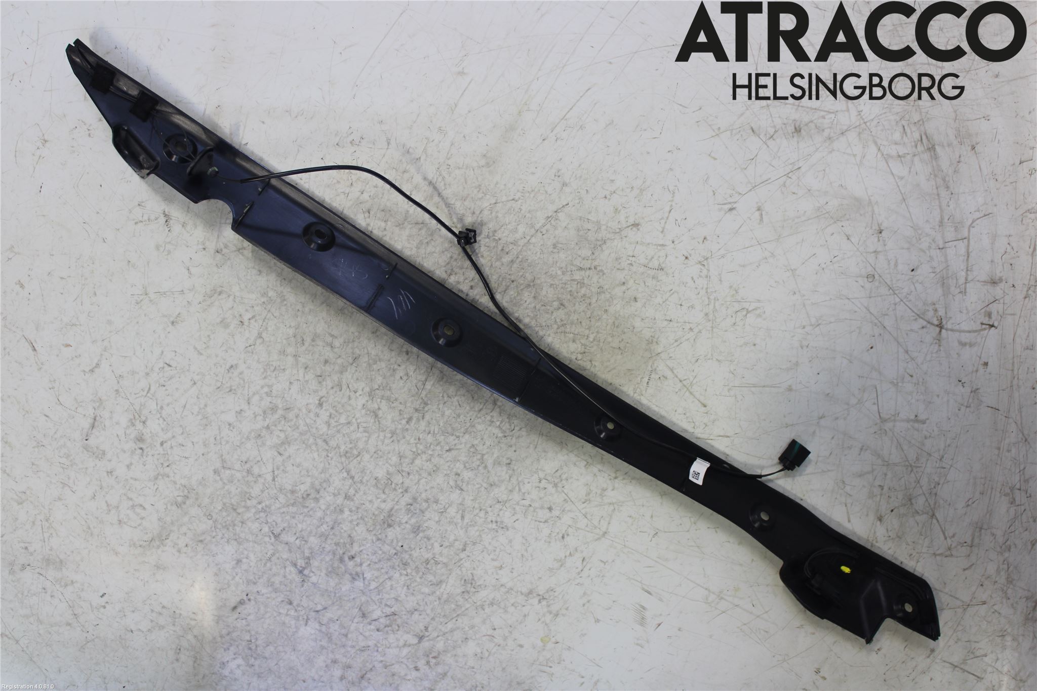 Tesla MODEL X 16- Bakluckeöppnare Automatisk