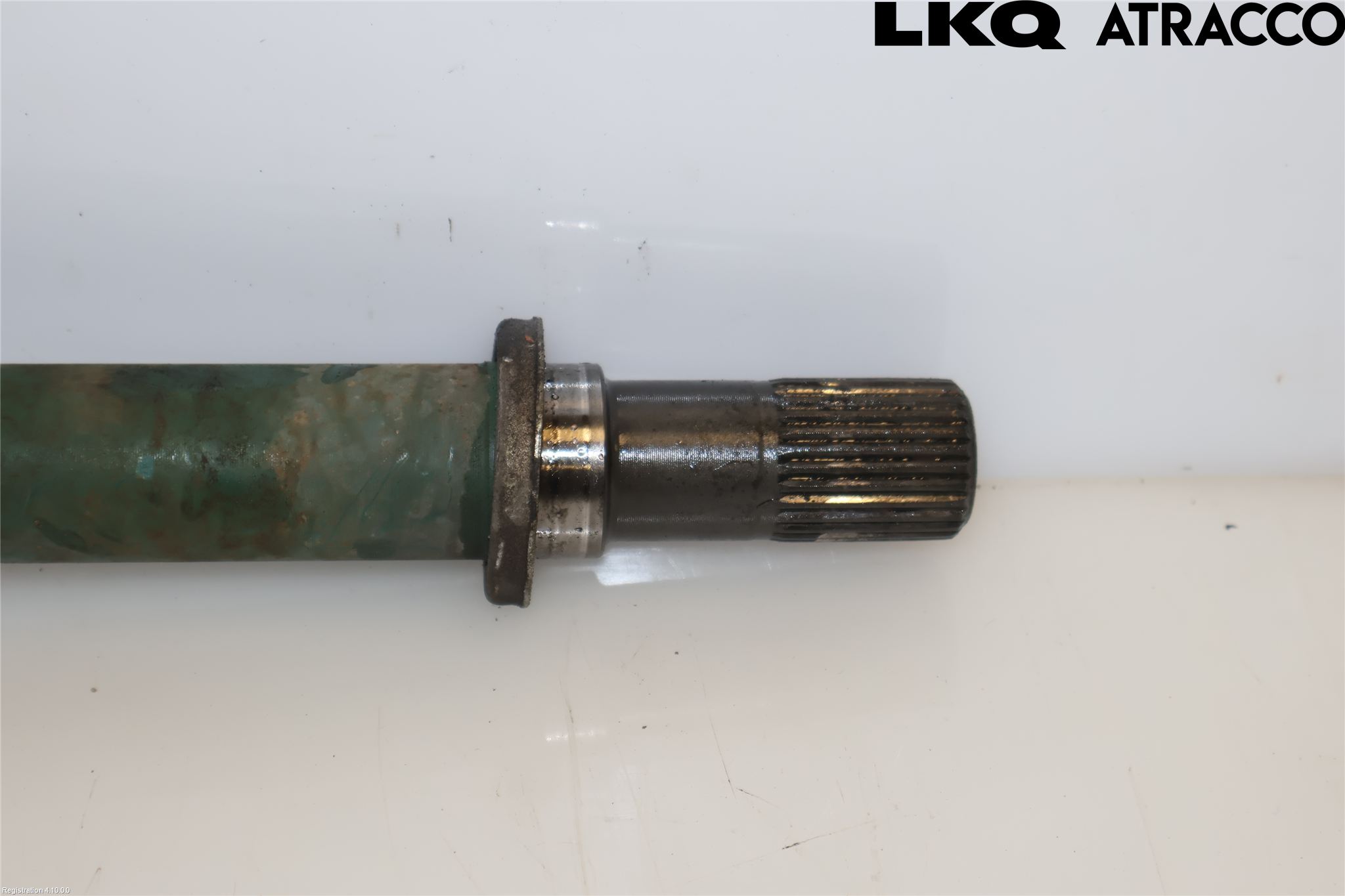 Nissan QASHQAI+2  10-14 Drivaxel Fram Höger