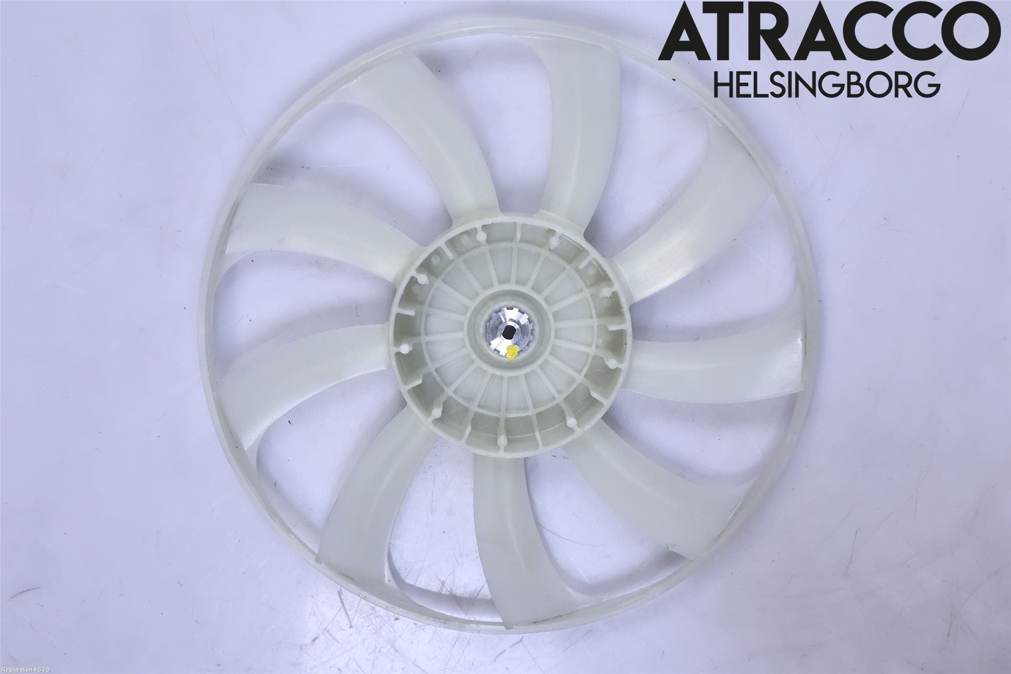 Toyota COROLLA 19- Kylfläkt-Vinge