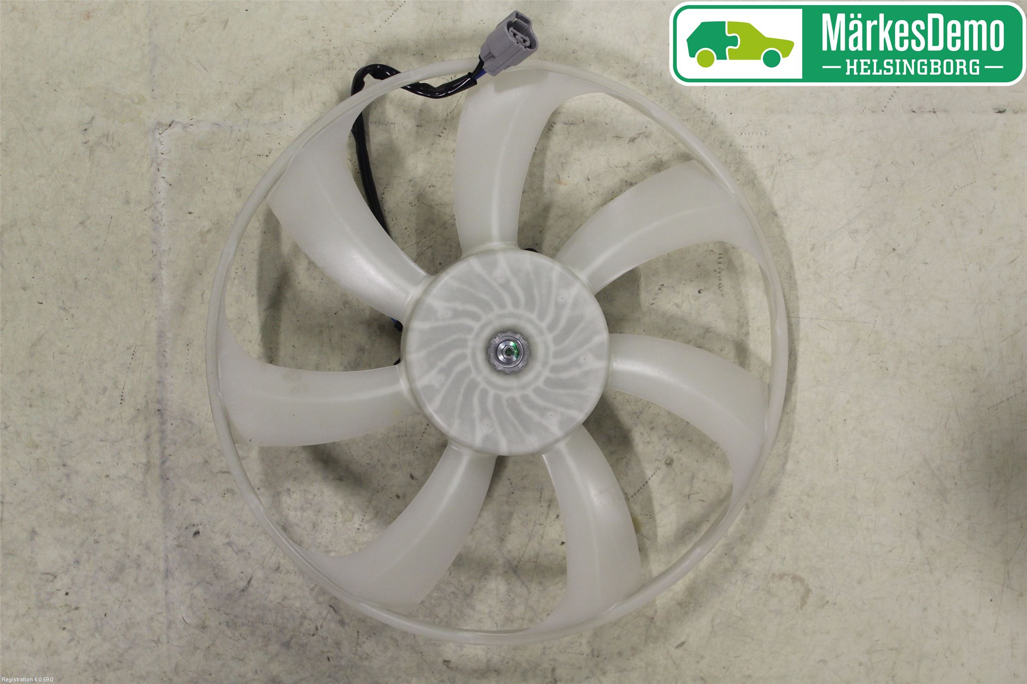 Toyota YARIS XP130 15-20 Kylfläkt El