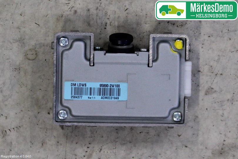 Hyundai SANTA FE 13-18 Sensor Aktivt Kollisionsskydd