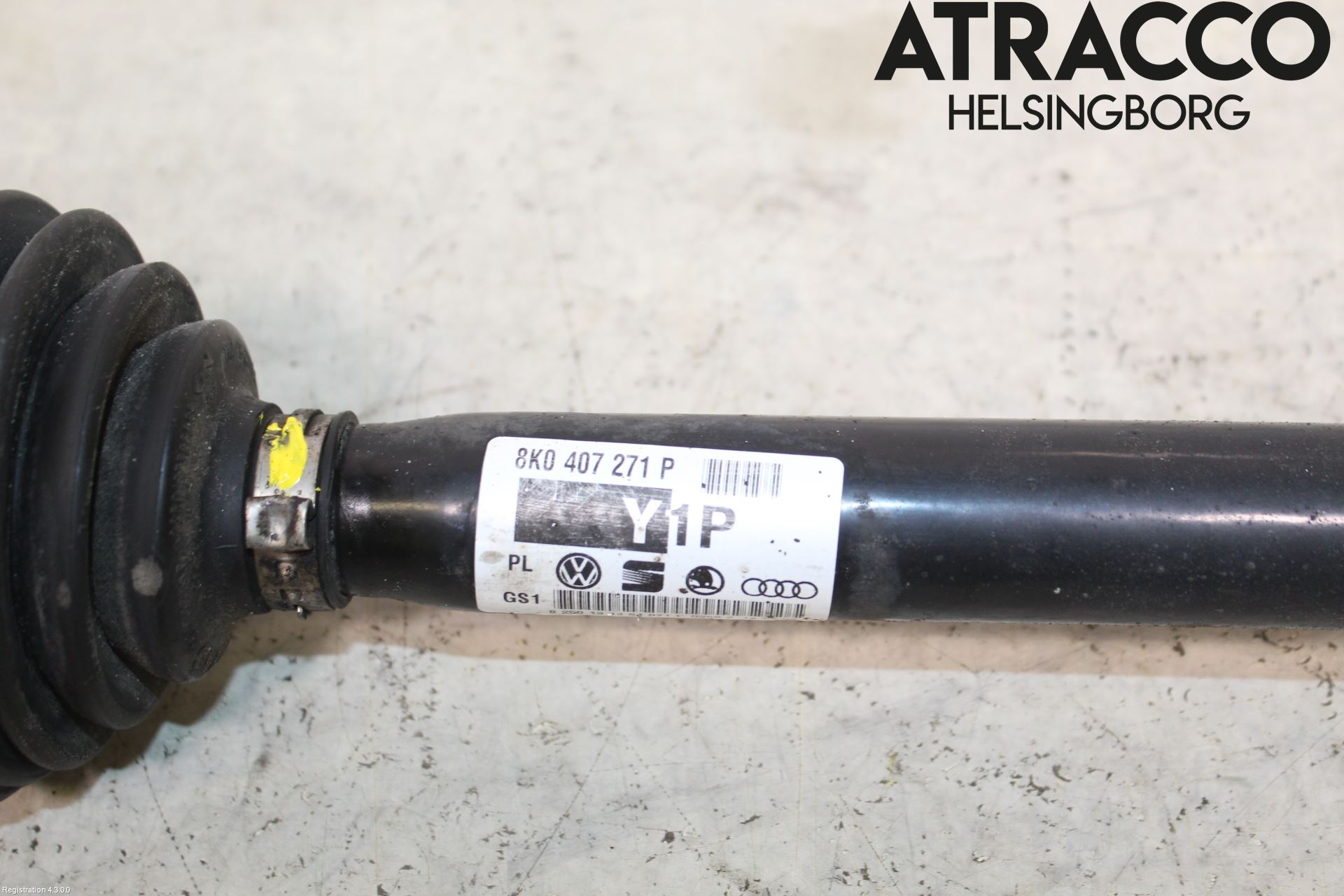 Audi A4 12-15 Drivaxel Fram Vänster