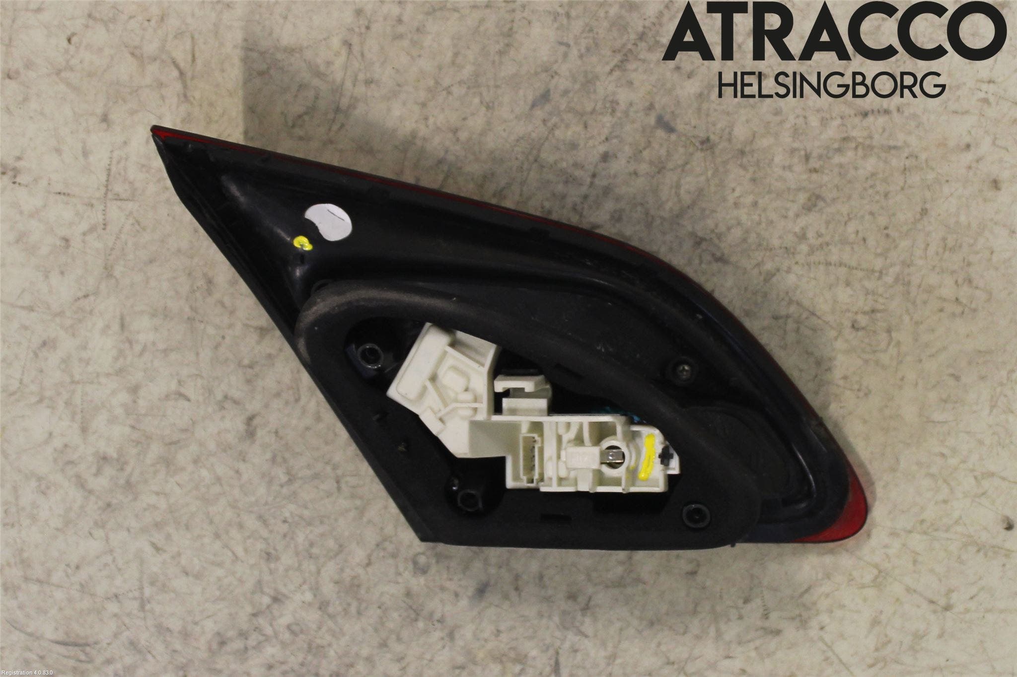 Opel ASTRA J 10-15 Bakljus Lucka Hö