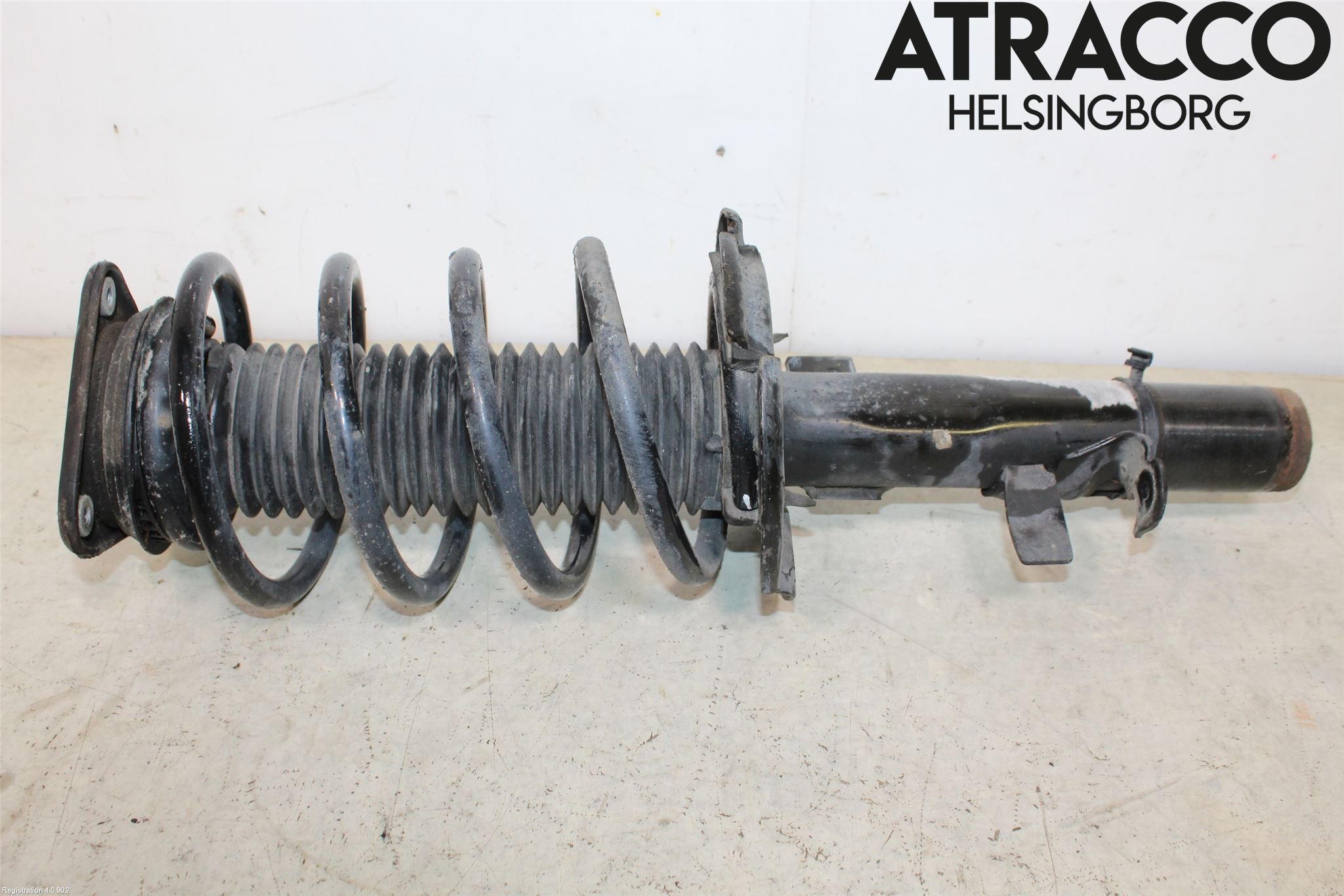 Ford FOCUS 15-18 Fjäderben Fram Vänster