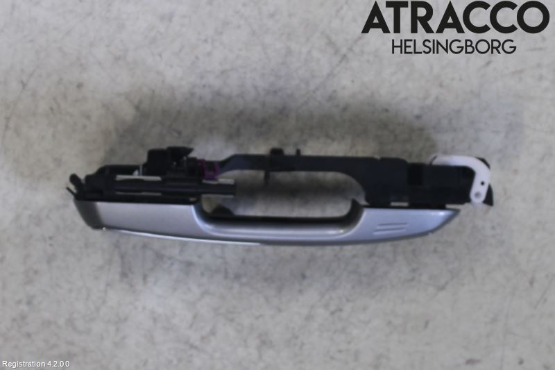 Toyota RAV4 19- Dörrhandtag Yttre Hö