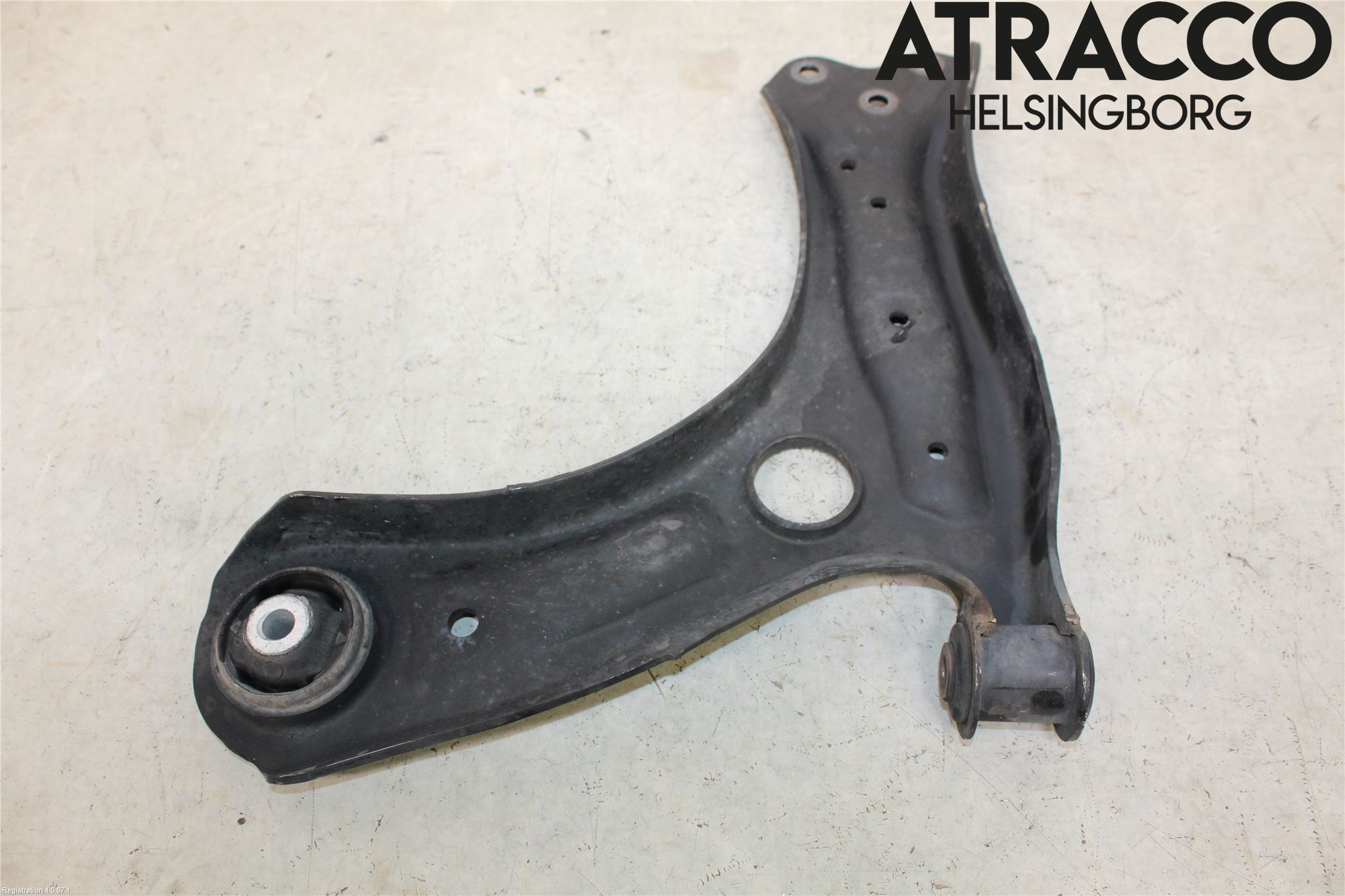 Audi A1/S1 11-18 Bärarm Fram Undre Hö