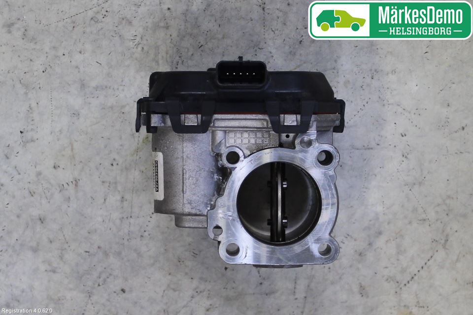 Citroen C4 CACTUS 14-20 Injspjällhus