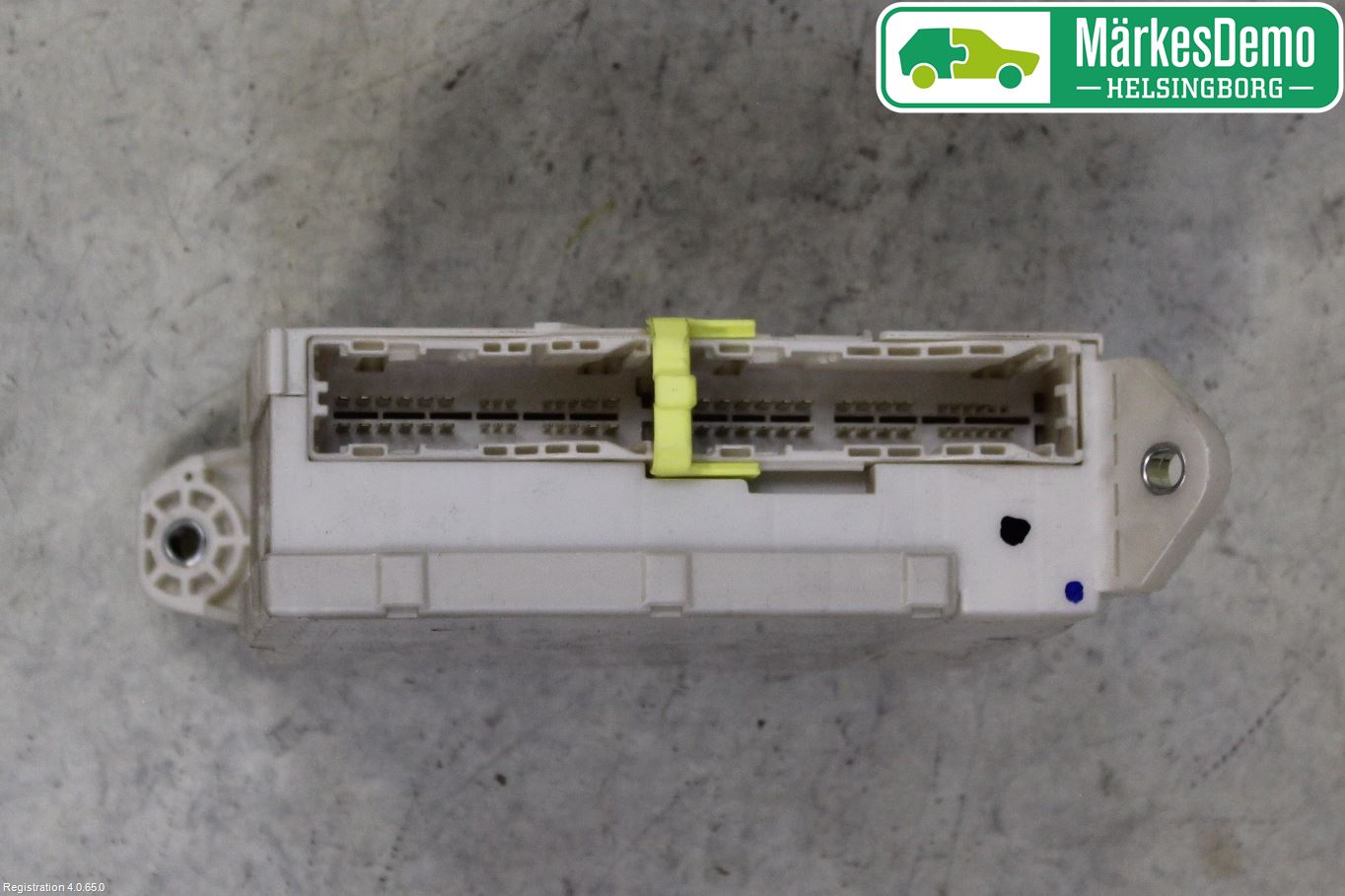 Lexus IS-F 06-09 Säkringsdosa-Elcentral