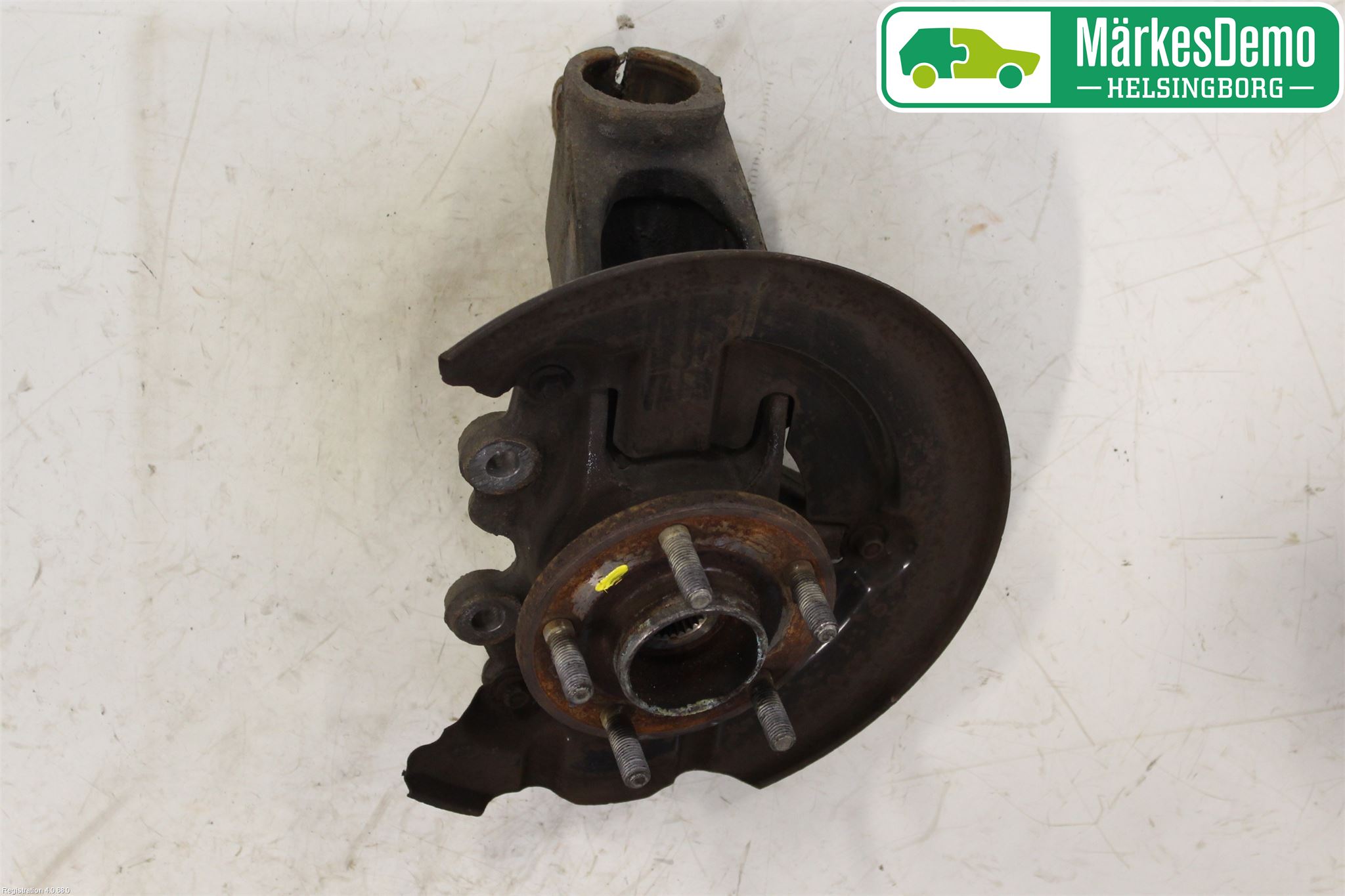 Ford FOCUS 11-14 Styrspindel Lagerhus Vä