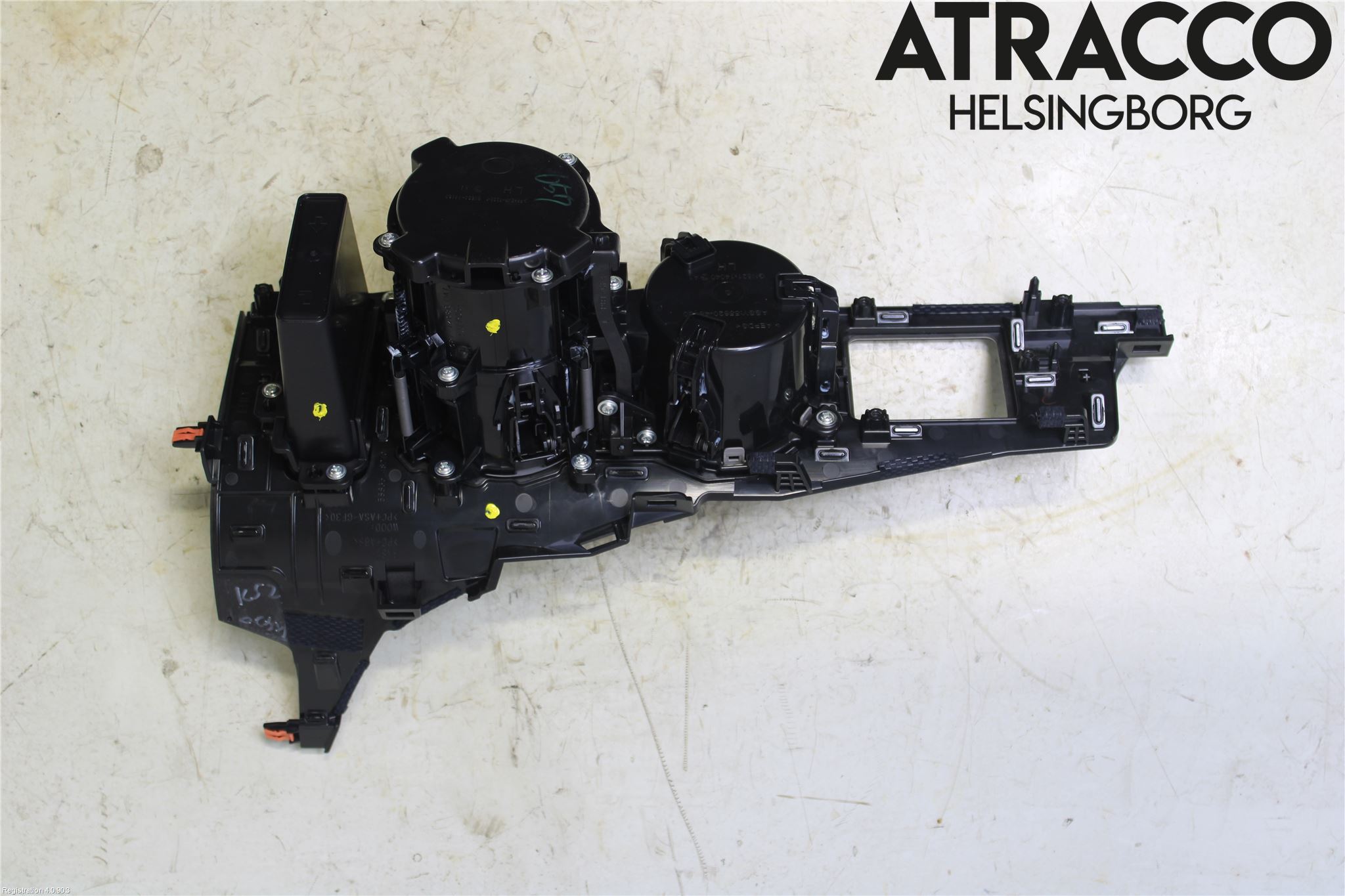 Lexus RX AL20 16-22 Mugghållare