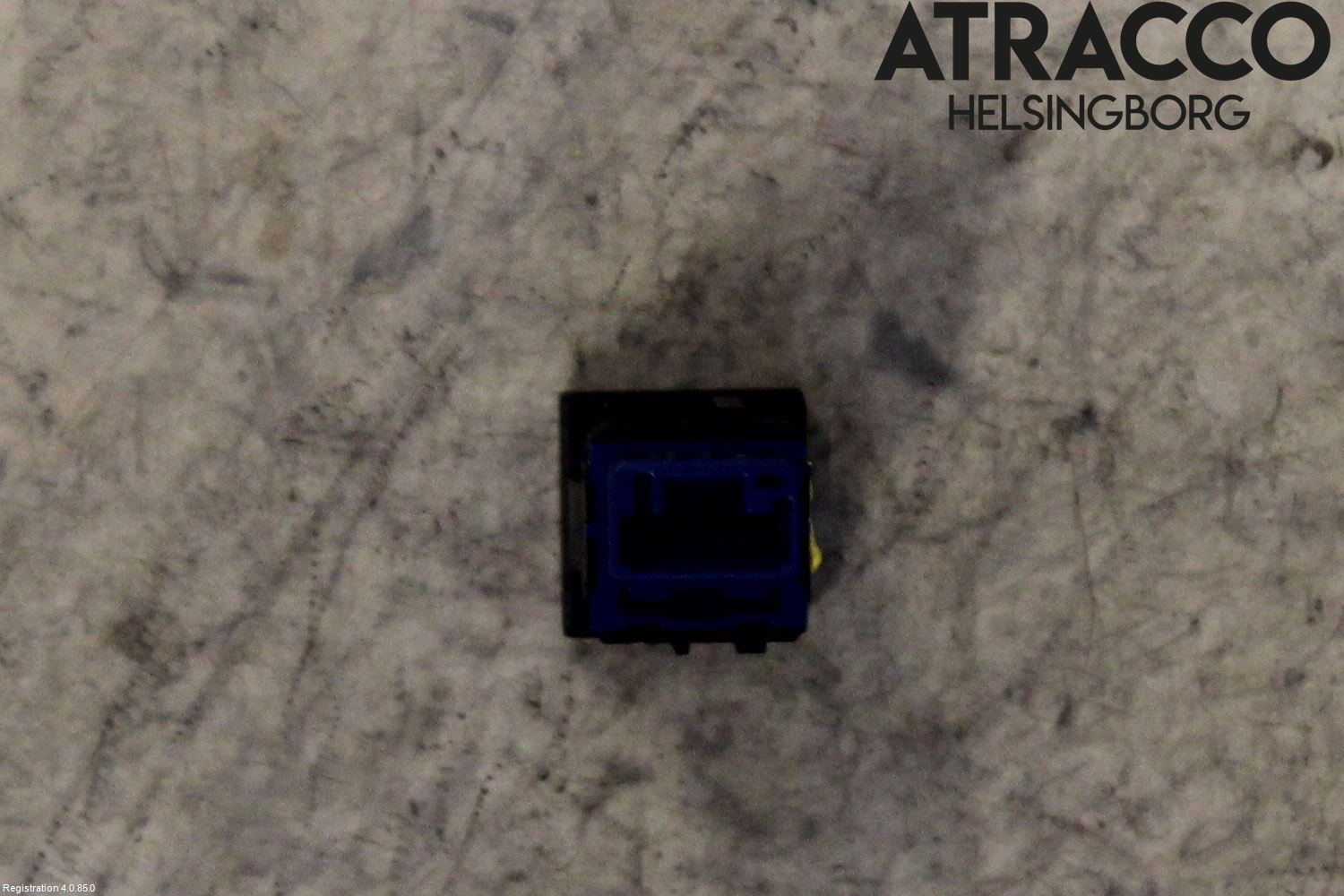 Toyota RAV4 19- Strömställare Elruta