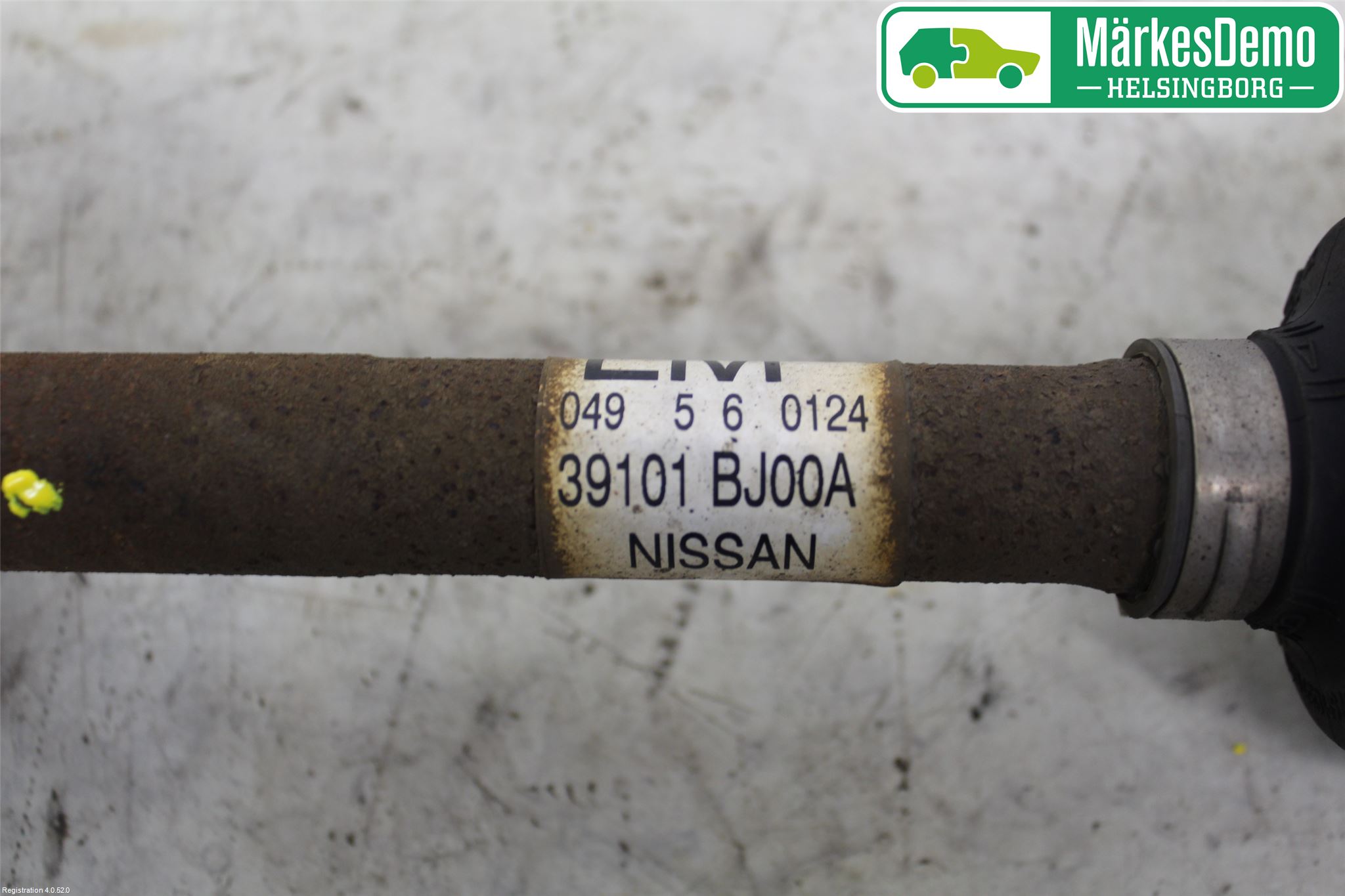 Nissan NV200/NV200 COMBI Drivaxel Fram Vänster