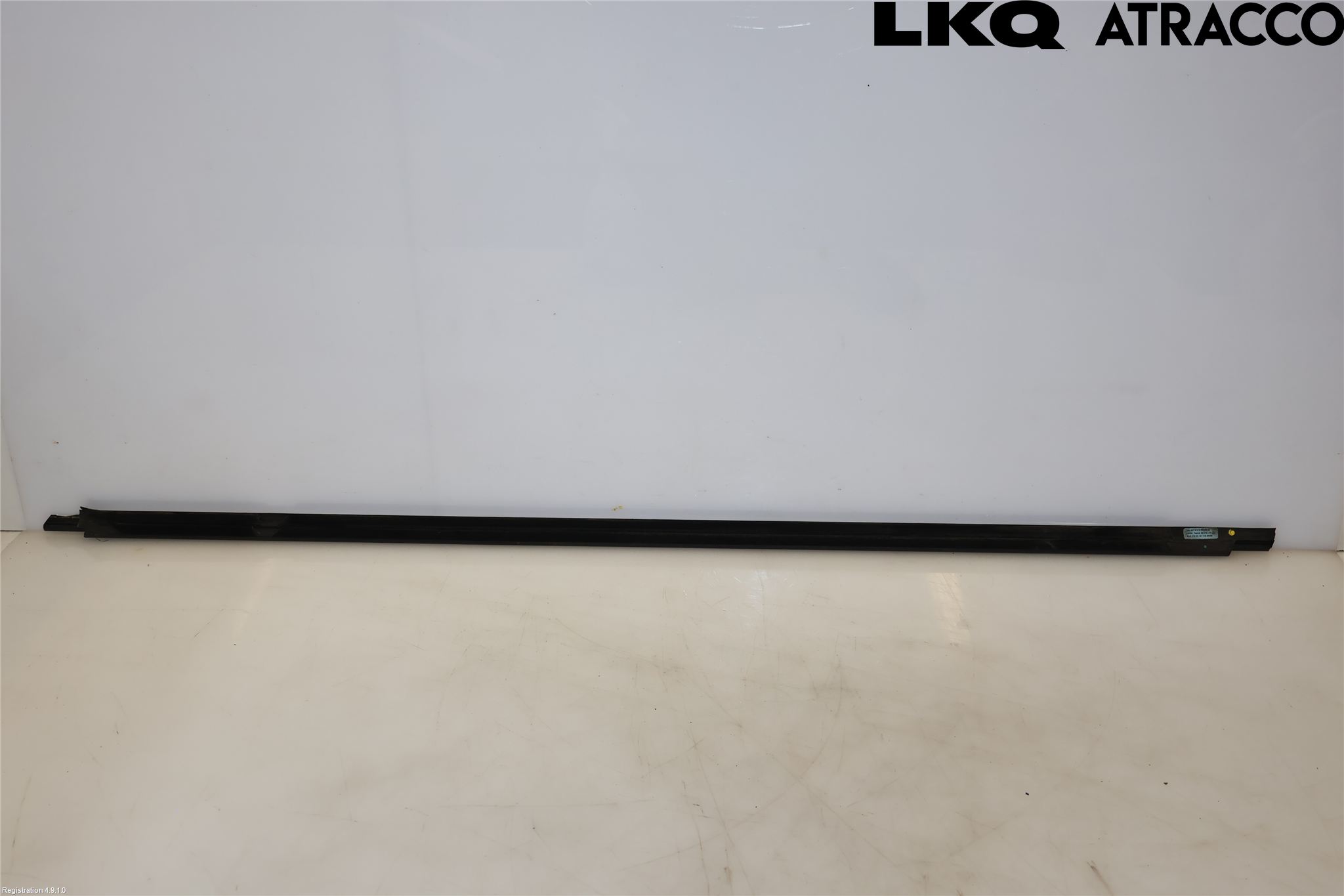 Volkswagen VW PASSAT 15-19 Dörr Dekorlist Fram Hö