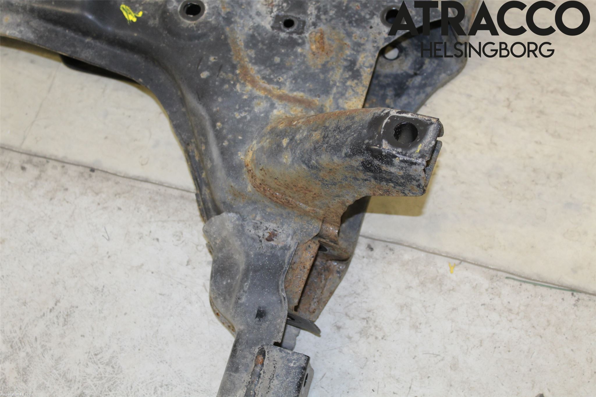 Opel CORSA E 15-19 Framvagnsbalk