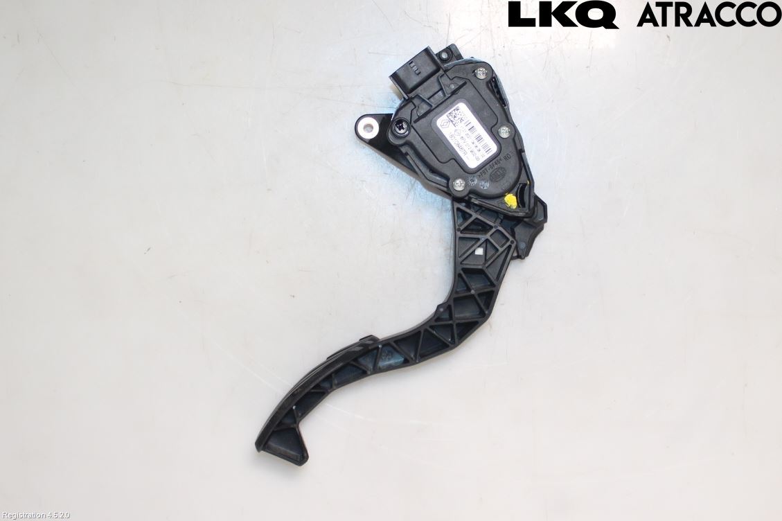Dacia DUSTER 18-24 Gaspedal