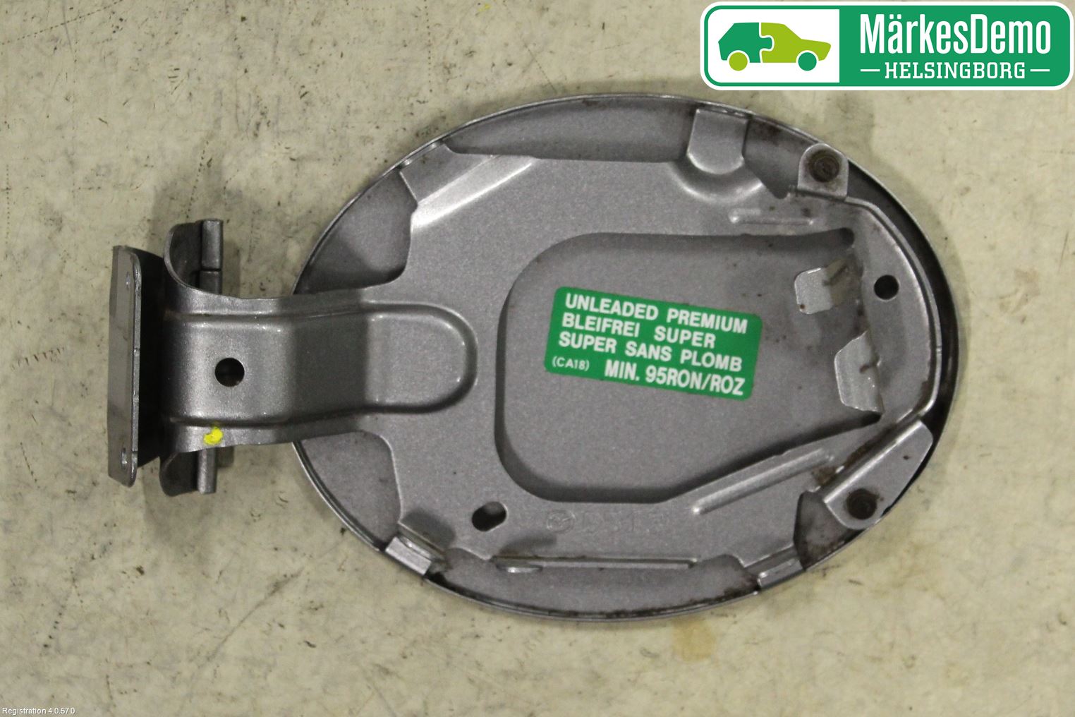 Mazda 5 10-18 Tanklucka