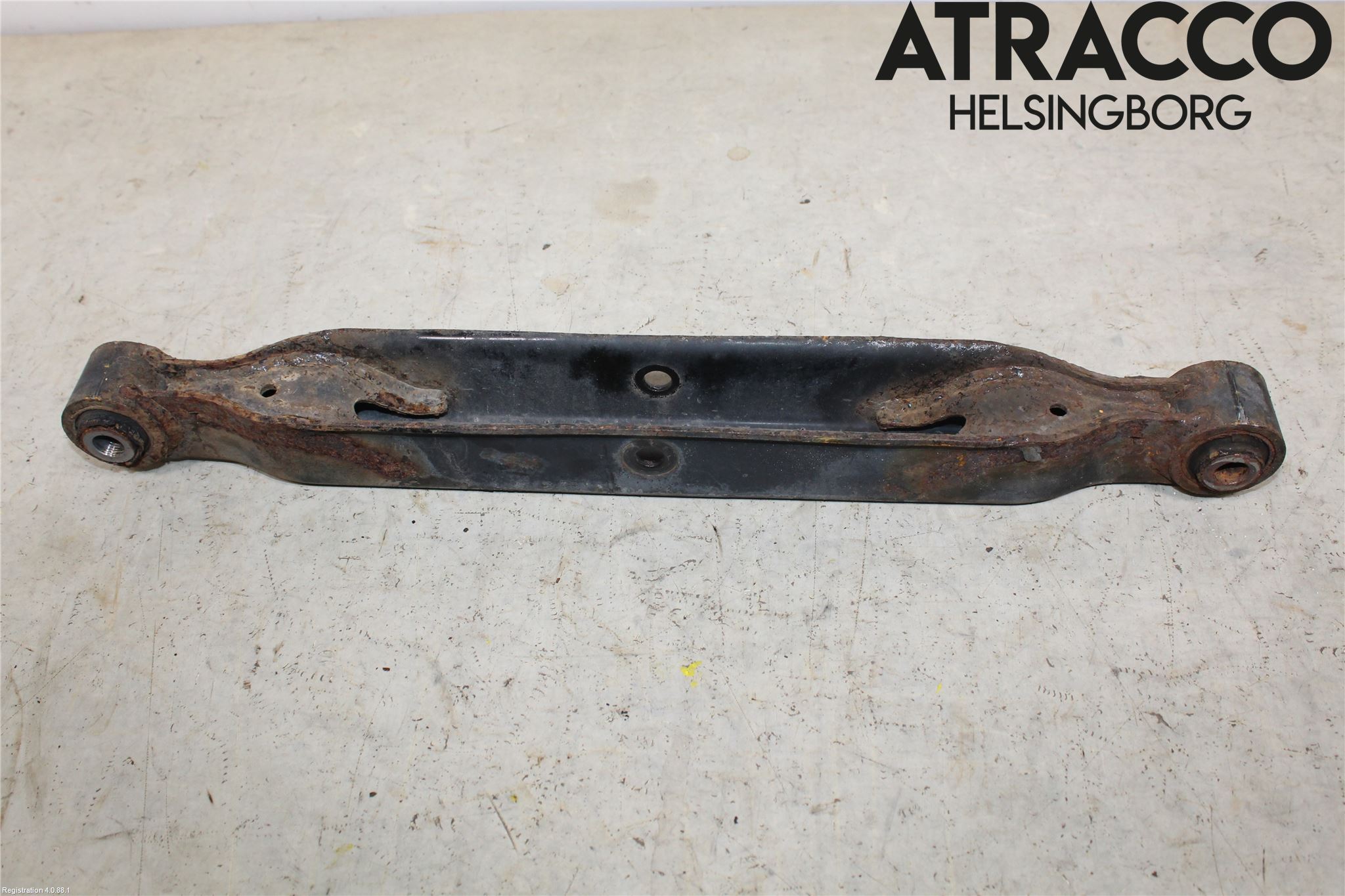 Nissan X-TRAIL 14-21 Bärarm Bak Vänster