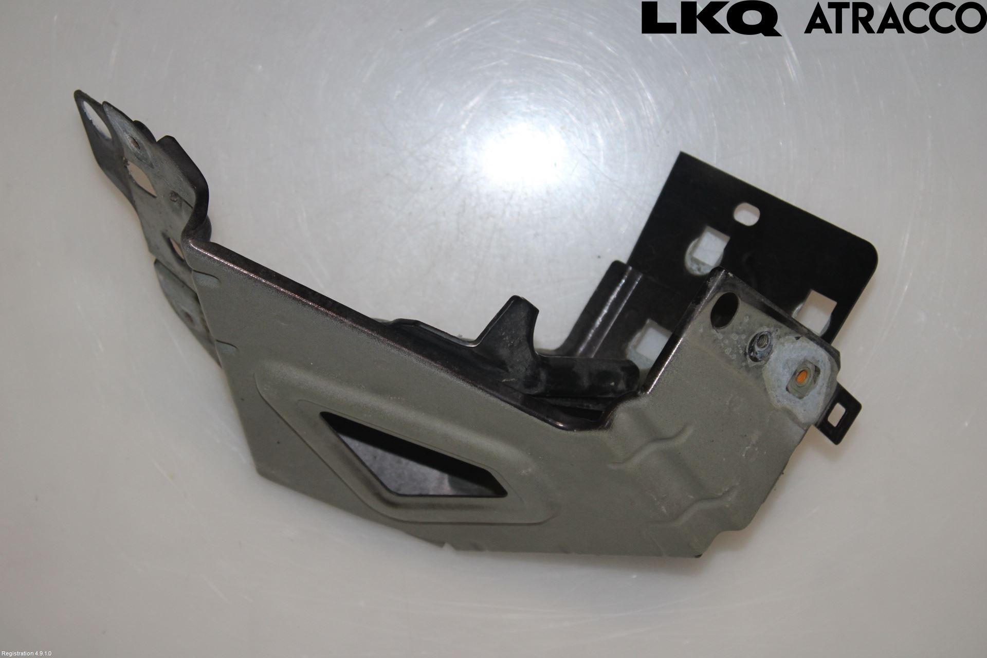 Alfa GIULIETTA Skärmfäste Fram Vä