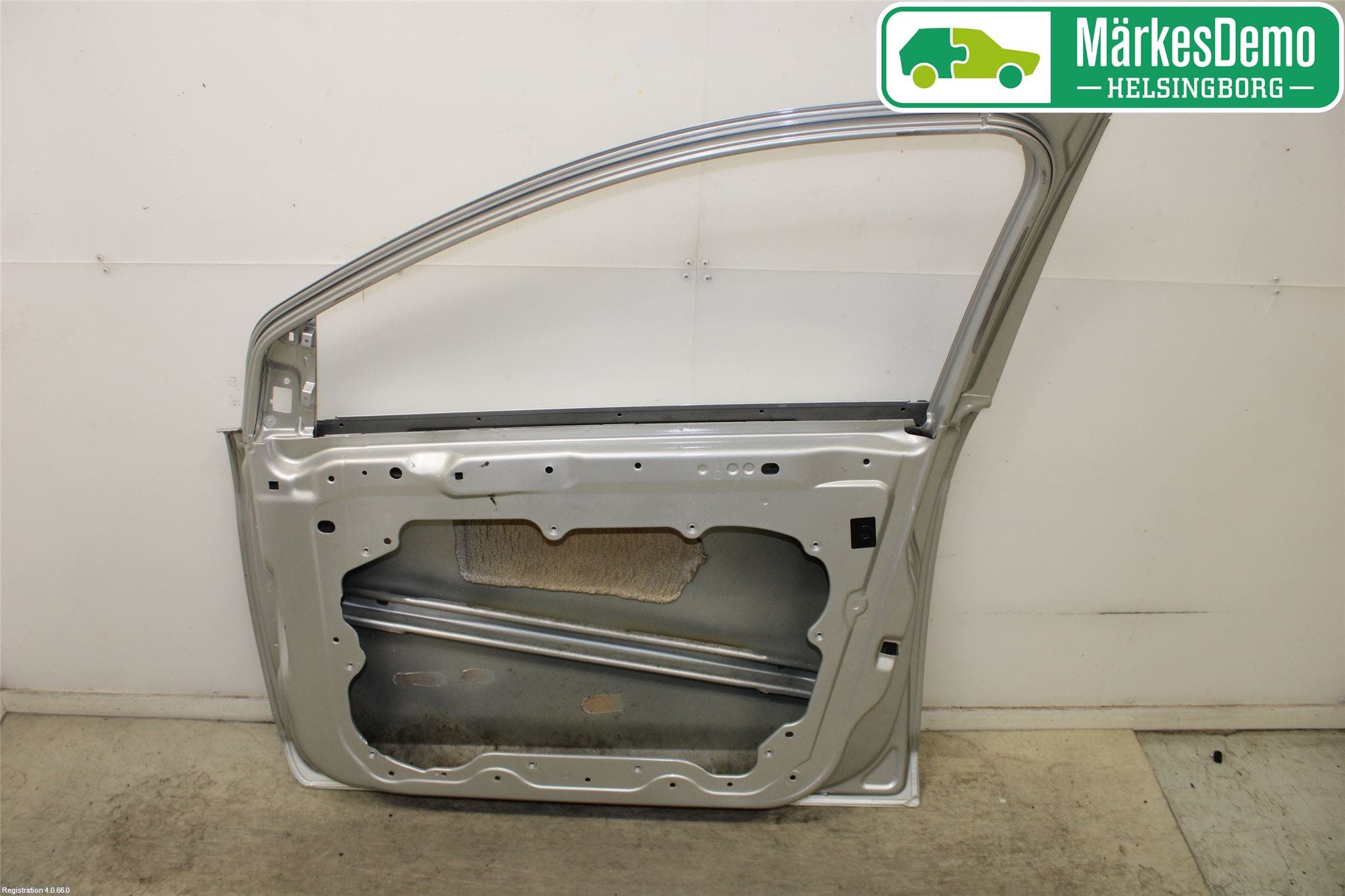 Ford FOCUS 08-11 Dörr Fram Höger