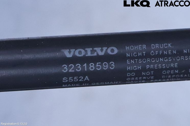 Volvo V90 17->> Gasfjäder Motorhuv