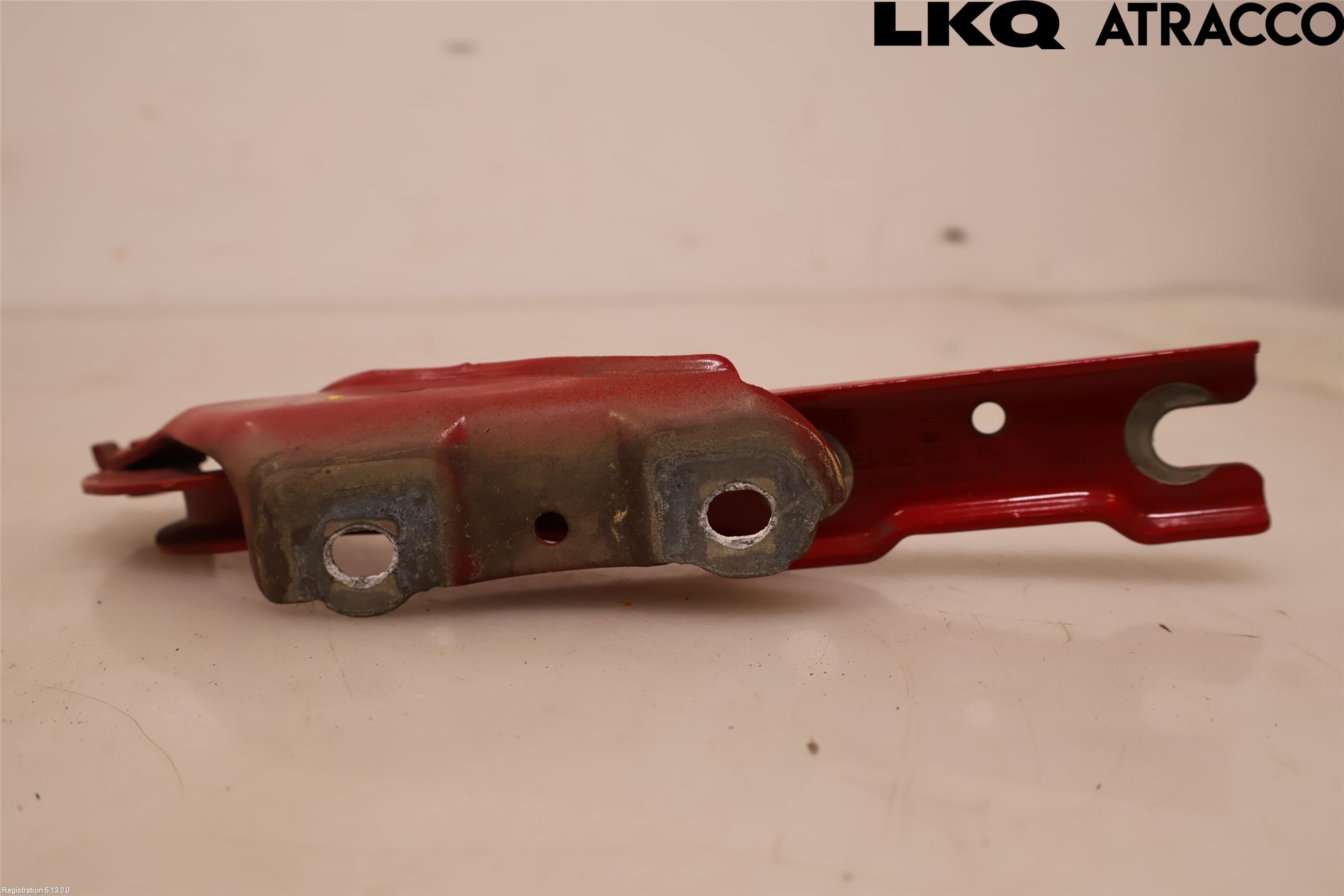 Skoda RAPID Huvgångjärn