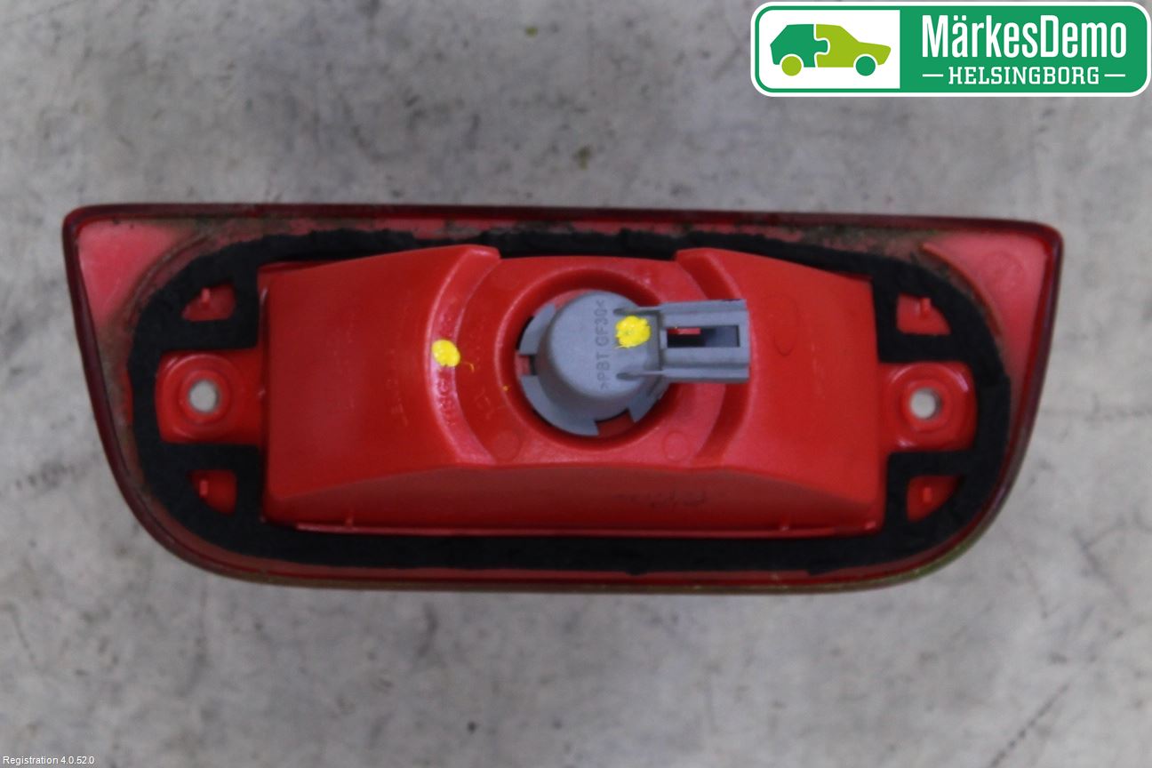 Nissan NV200/NV200 COMBI Bromsljus Bakruta