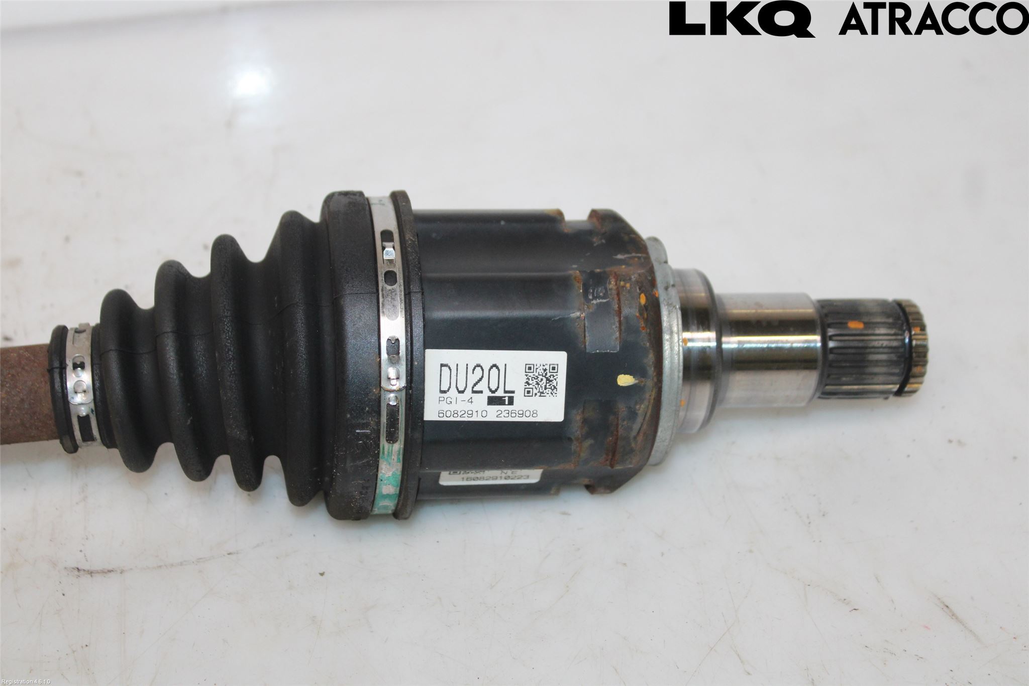 Toyota RAV4 13-18 Drivaxel Fram Vänster
