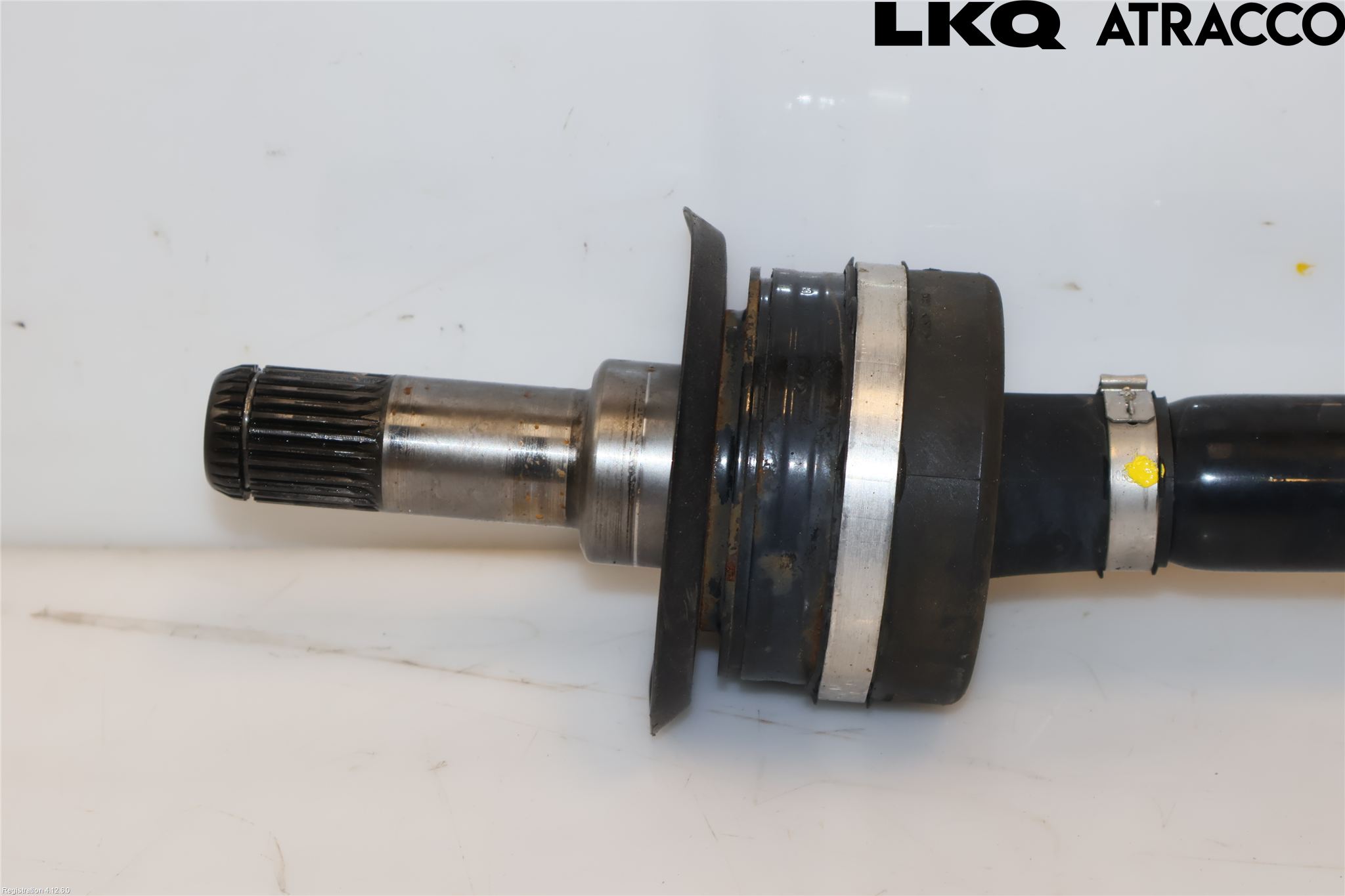 BMW 5 G30/G31/F90 17-23 Drivaxel Bak Vänster