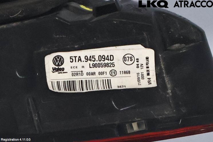 Volkswagen VW TOURAN 16- Bakljus Lucka Hö
