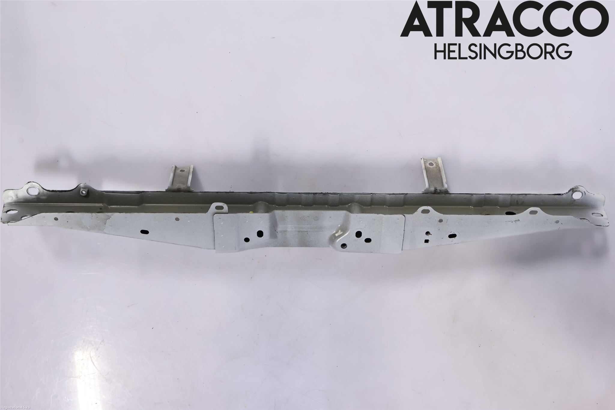 Nissan QASHQAI 14-17 Front Huvlåsplåt-Balk