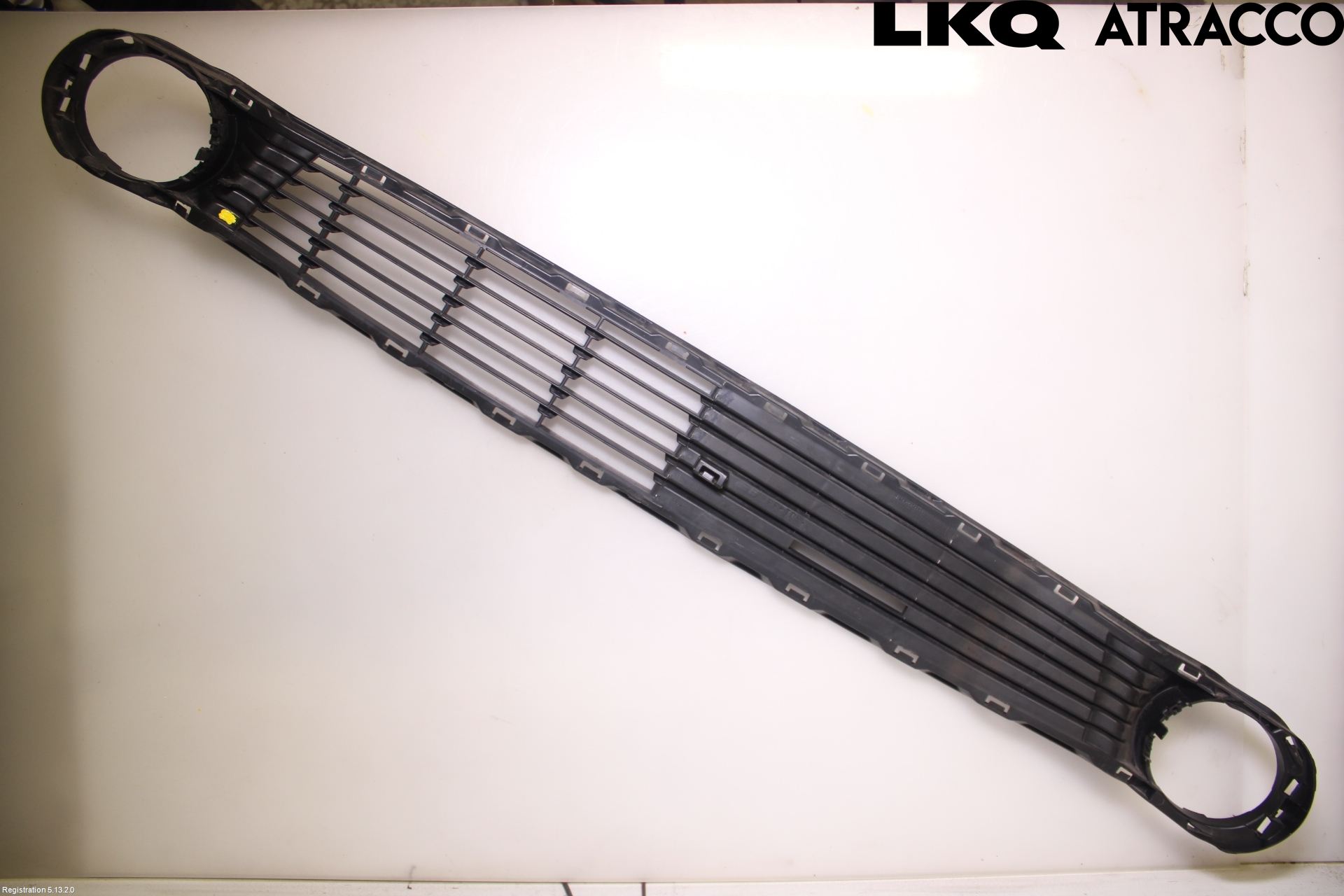 Toyota AYGO 15-21 Grilldel Mitt