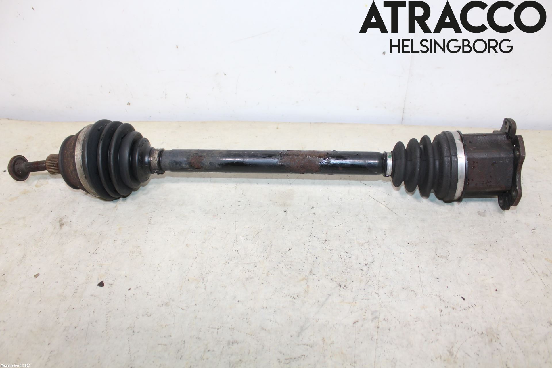 Audi A6/S6     05-11 Drivaxel Fram Vänster