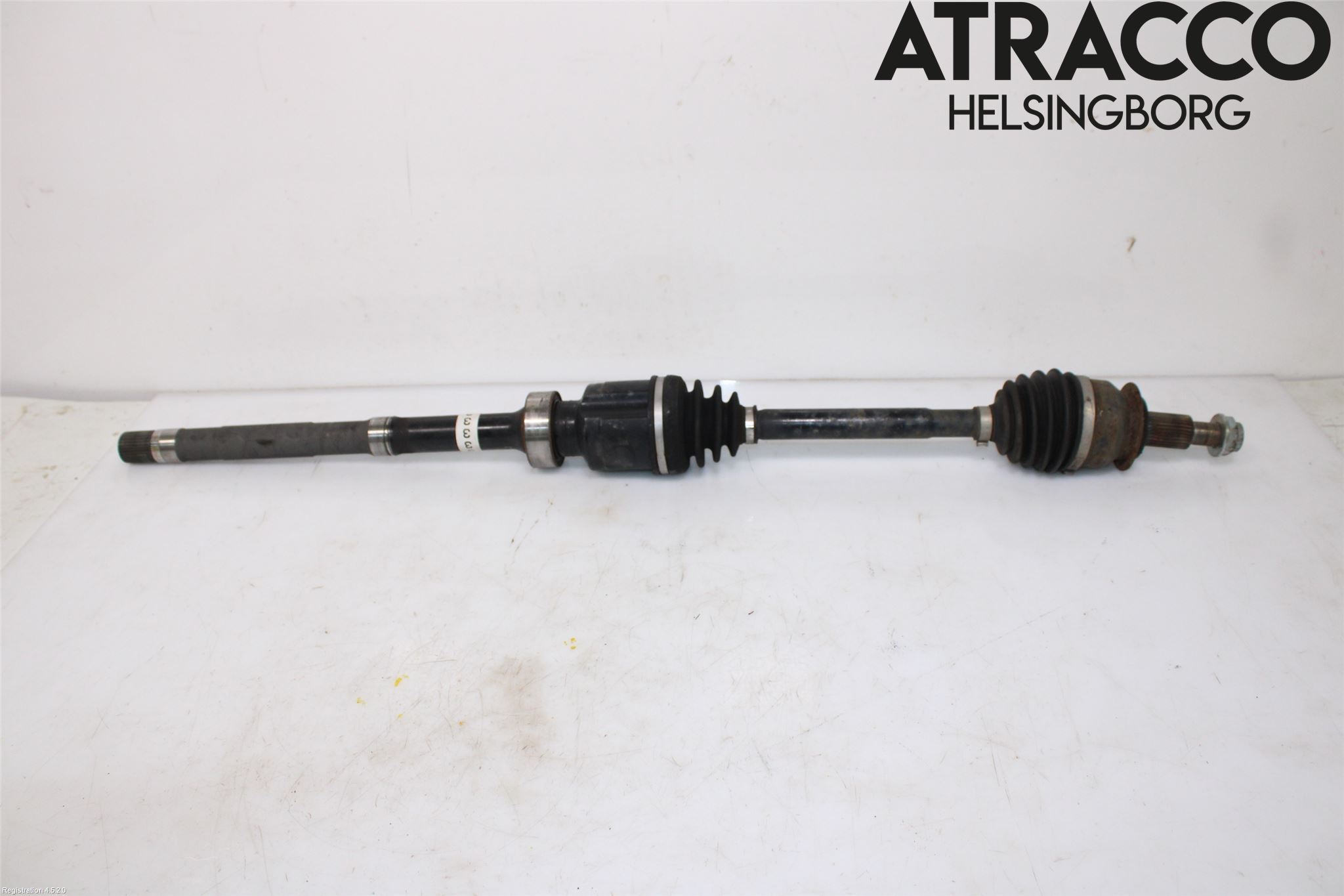 Mazda CX-5 17- Drivaxel Fram Höger