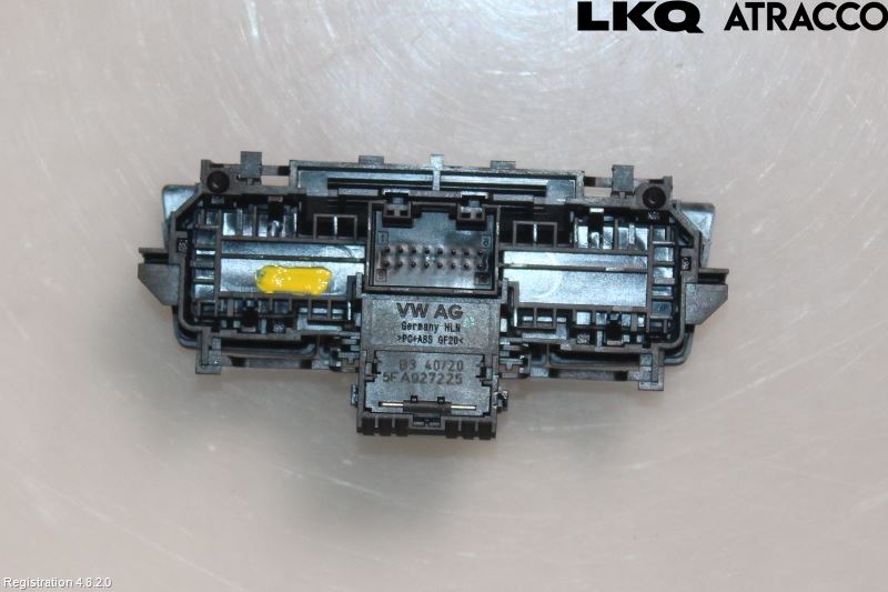 Seat LEON 13-20 Strömställare Parkeringsbroms