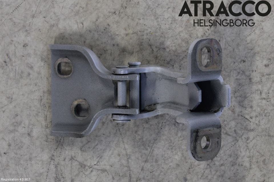 Nissan NV300 16-22 Dörrgångjärn