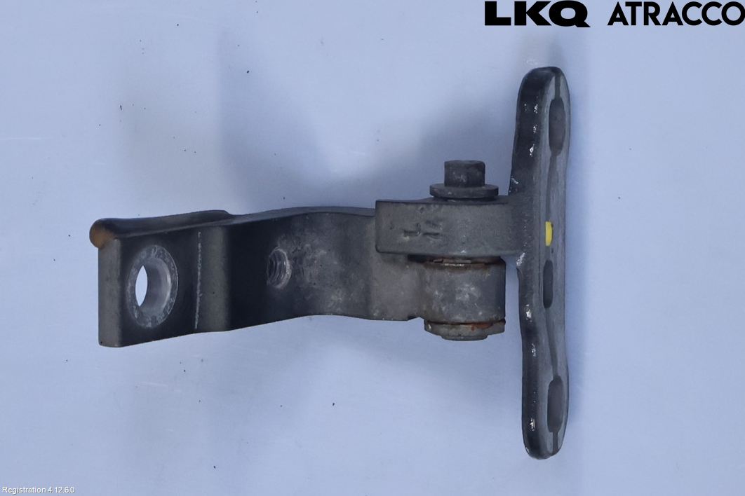 Volvo V60 19- Dörrgångjärn