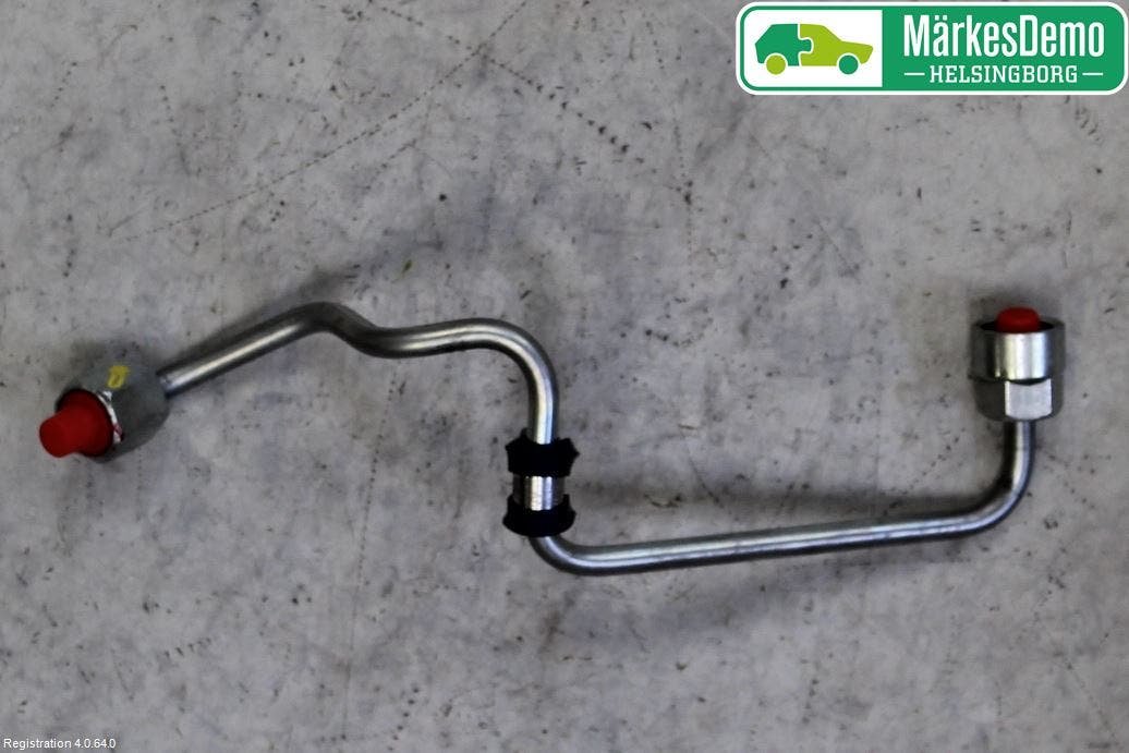 Volkswagen VW PASSAT 11-14 Injspridarrör