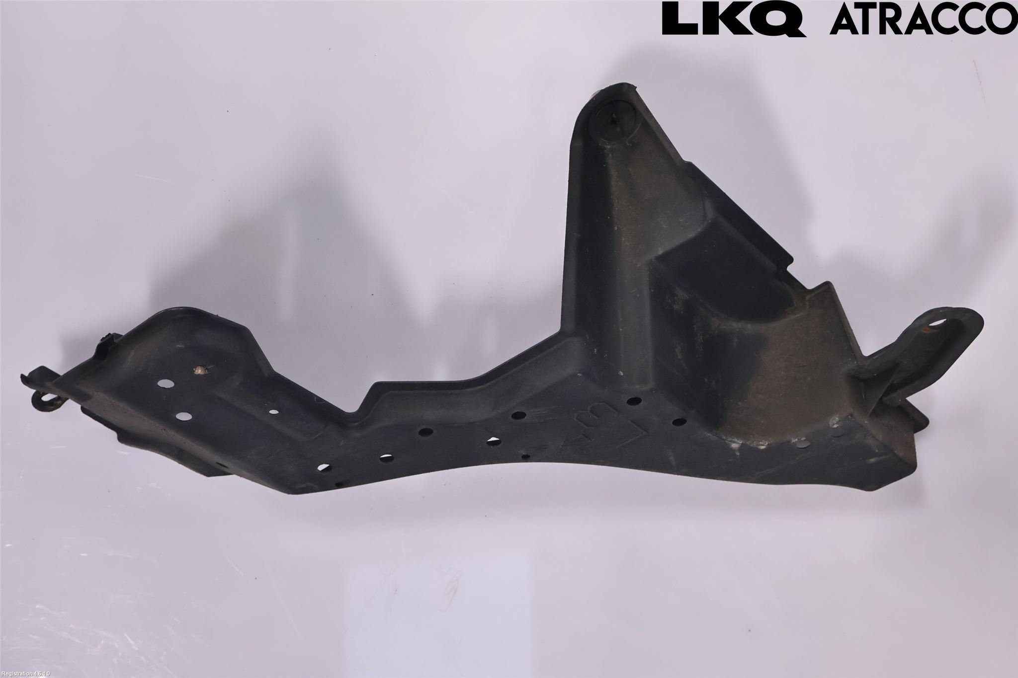 Toyota AURIS 13-19 Hasplåt Plåt-Plast