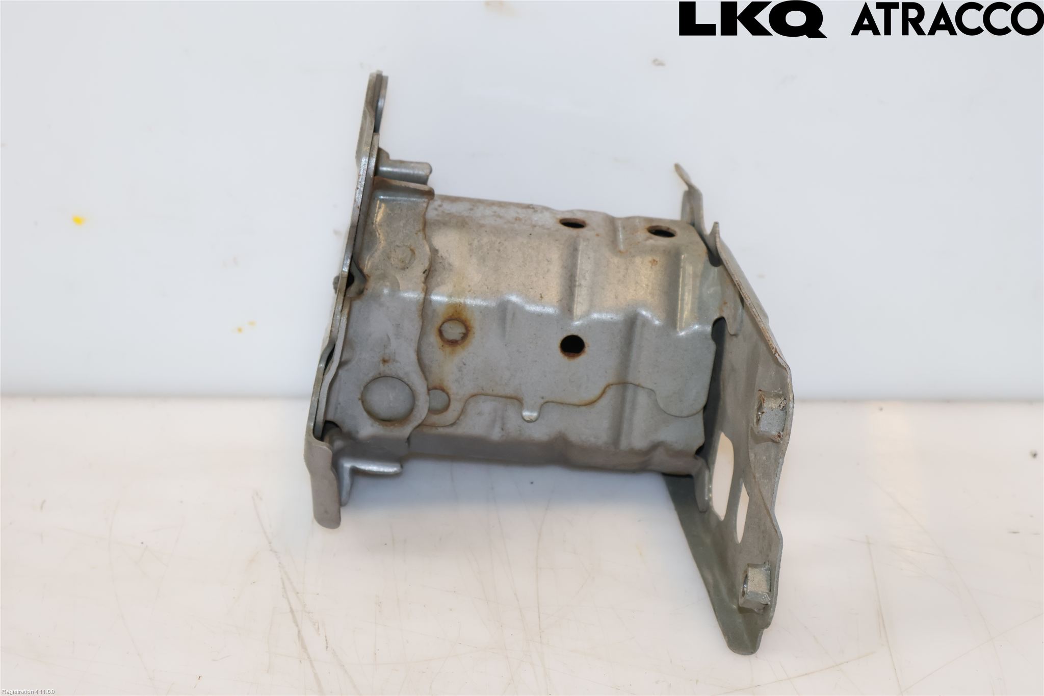 Toyota AURIS 13-19 Stötfångarbärjärn Bak