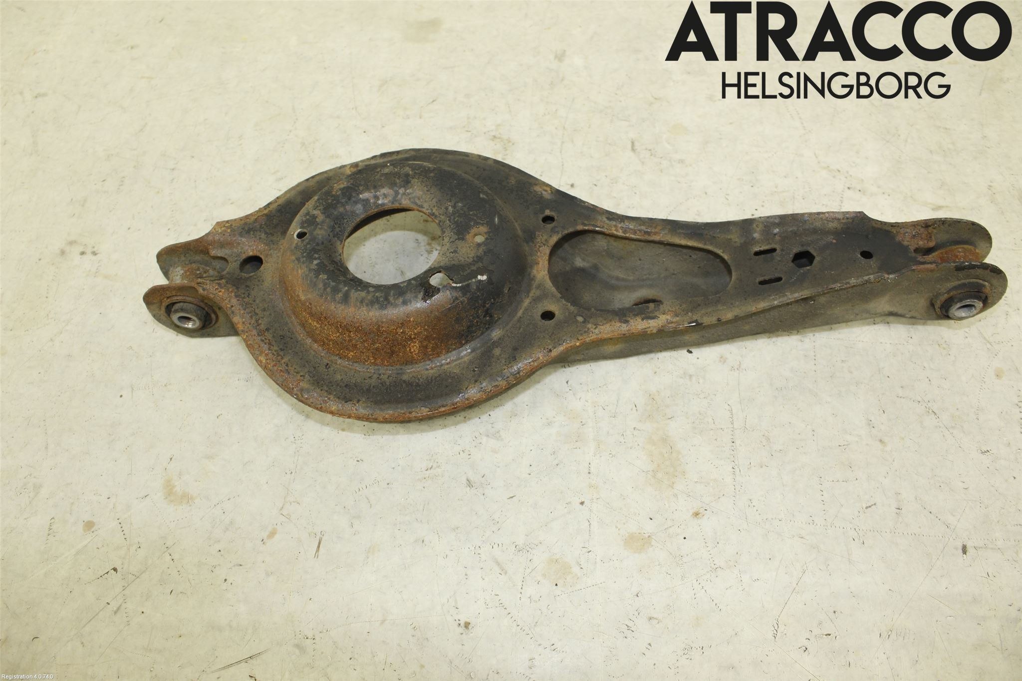 Ford FOCUS 15-18 Bärarm Bak Vänster