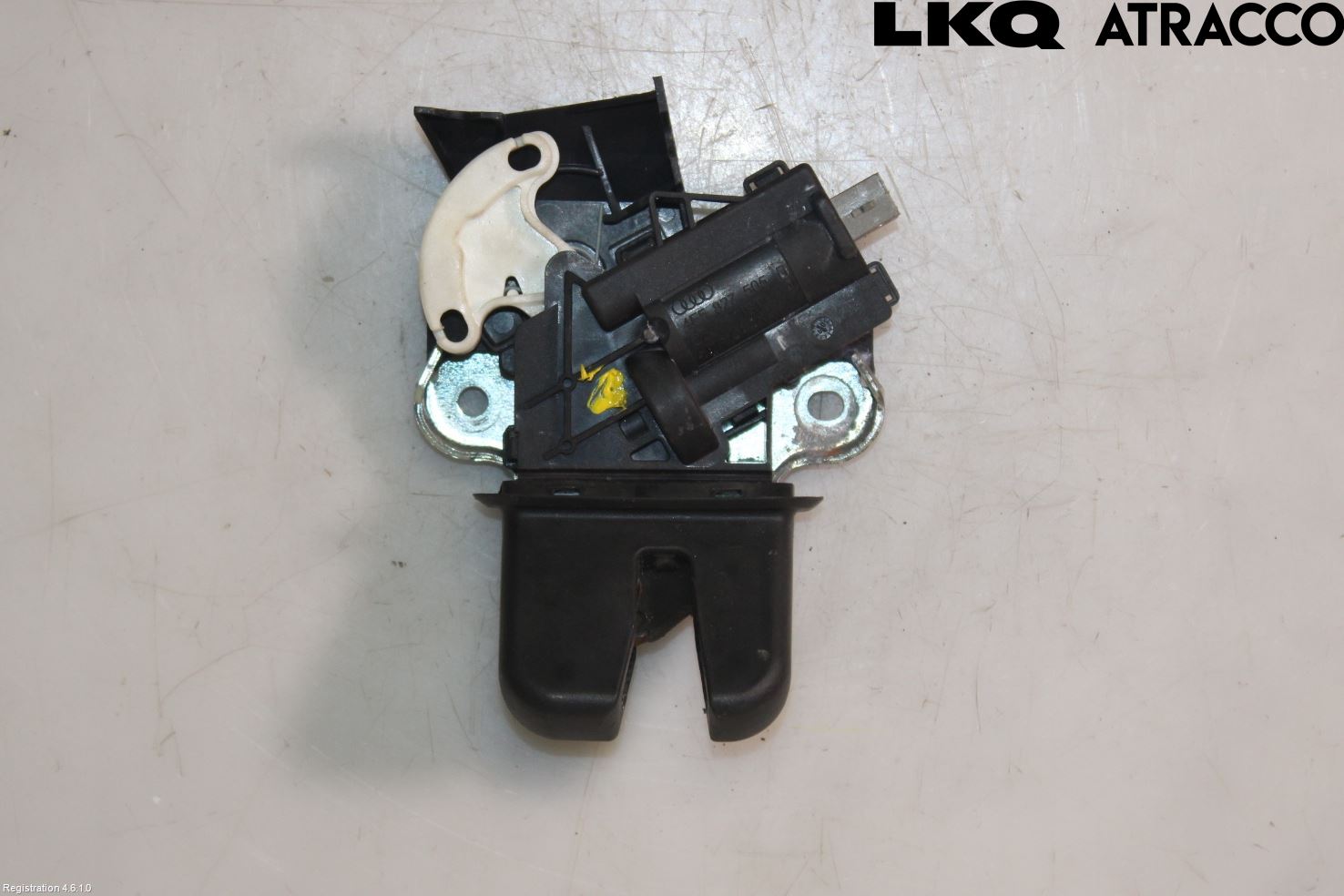 Audi A4/S4 08-11 Låskista Baklucka