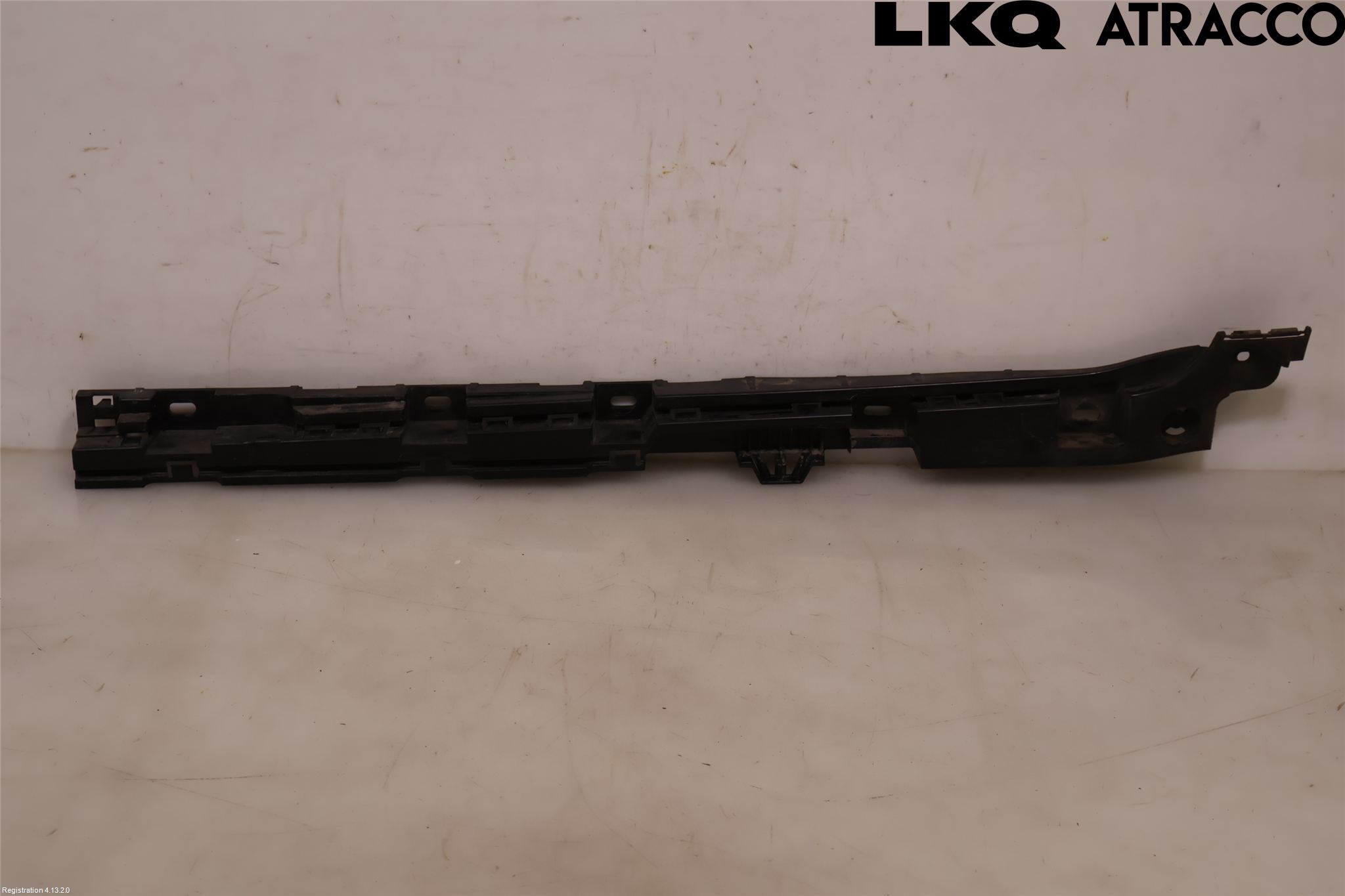 BMW 5 F10/F11/F18 09-17 Sidokjol Vä