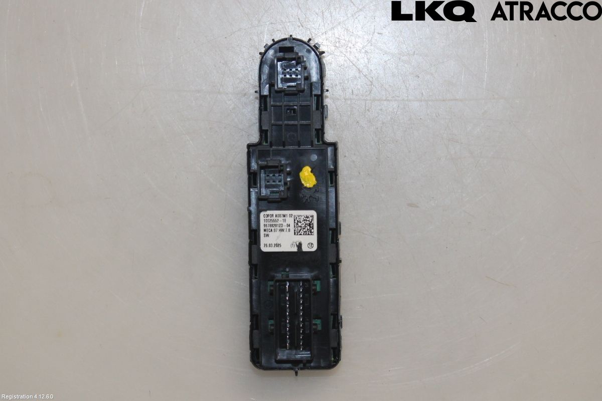 Opel MOKKA 21- Strömställare Elhiss